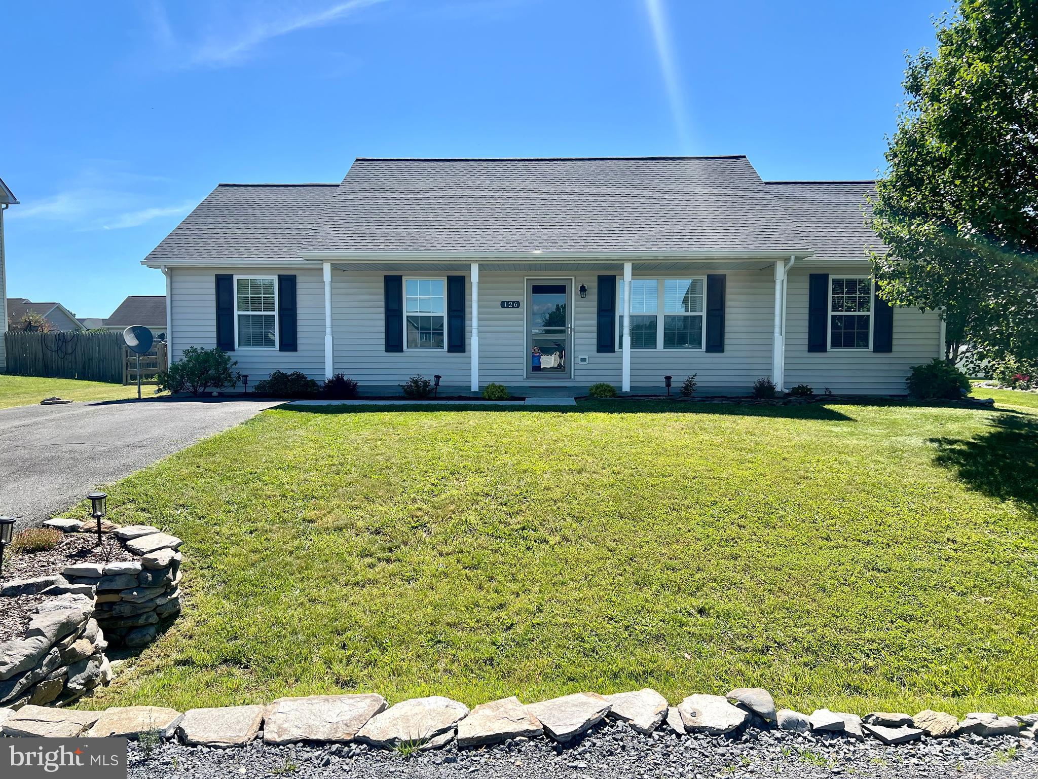 SPRING HILL - Residential