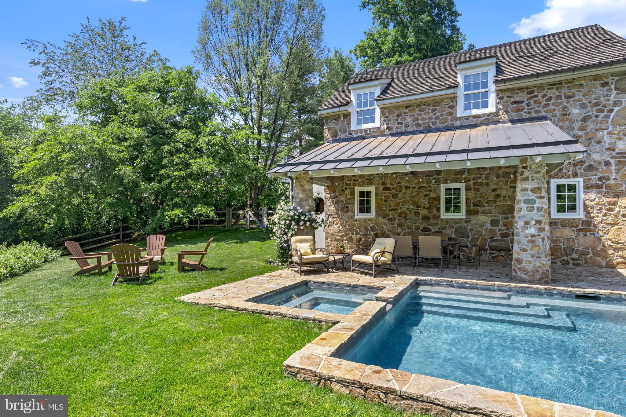 BROOKE FARM - Residential