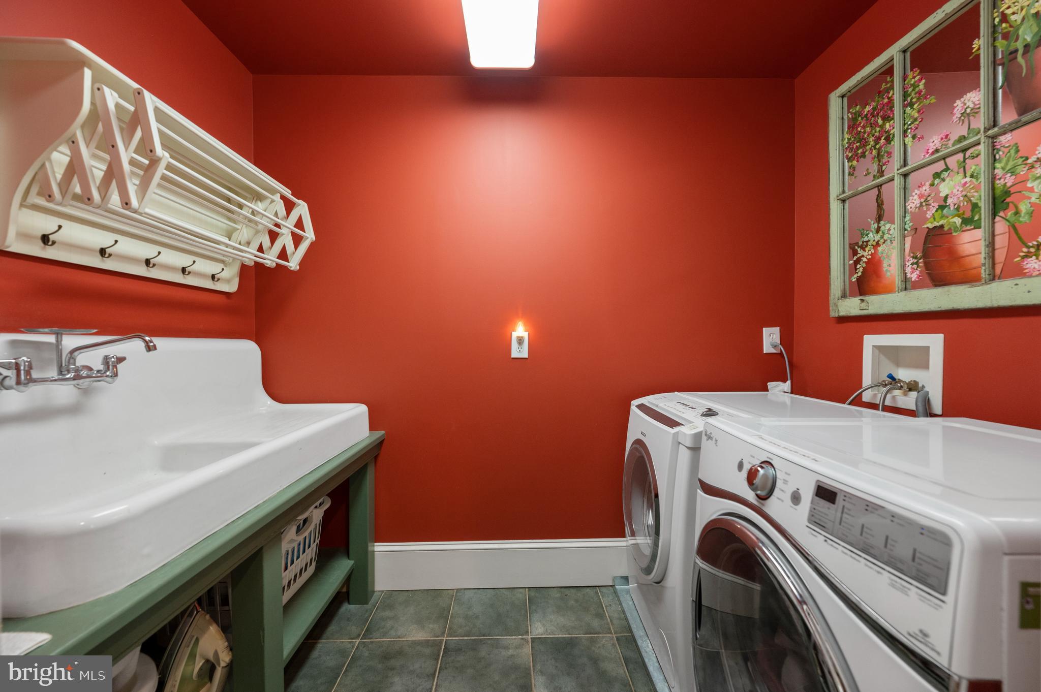 BROOKE FARM - Residential