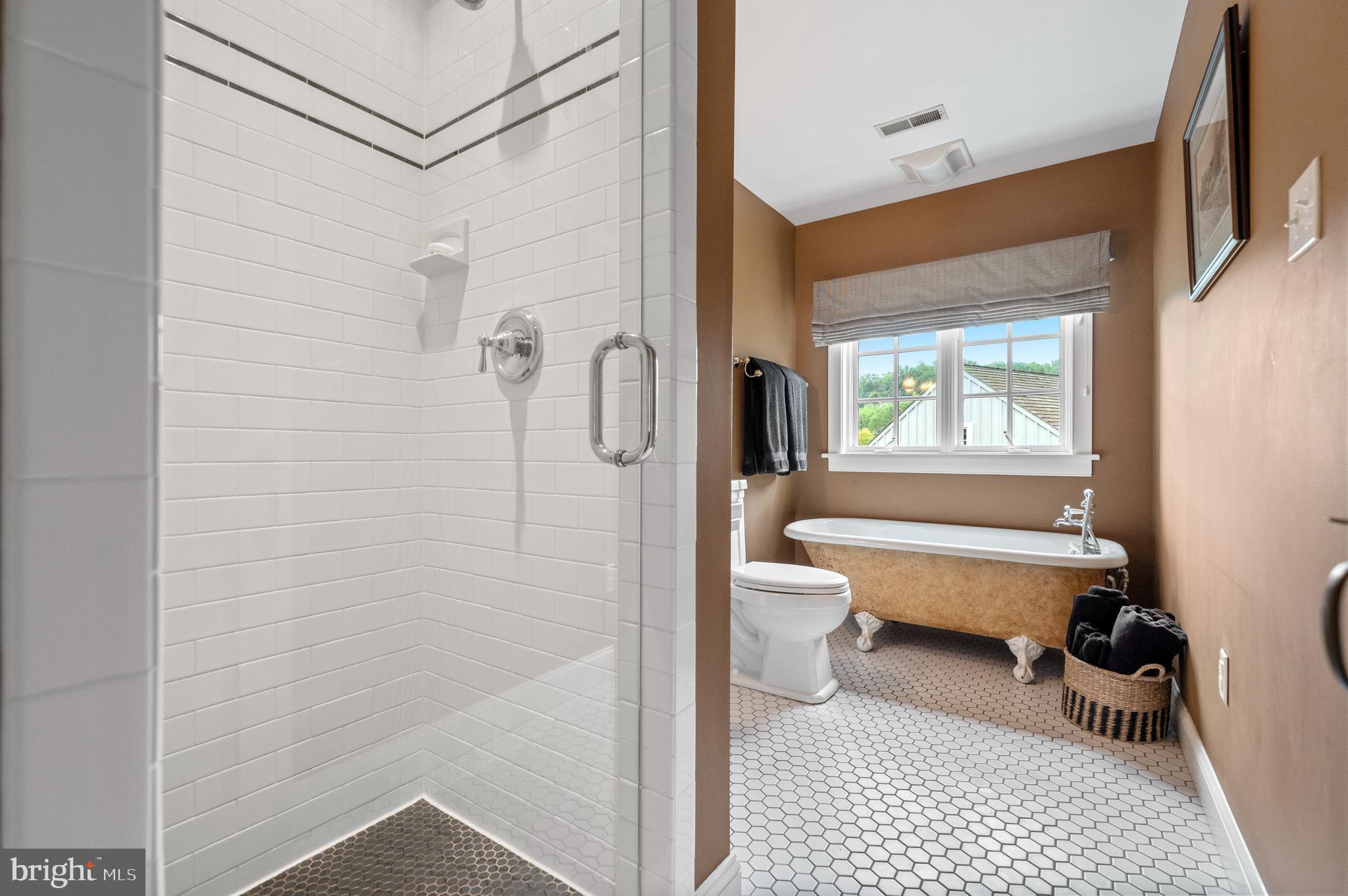 BROOKE FARM - Residential