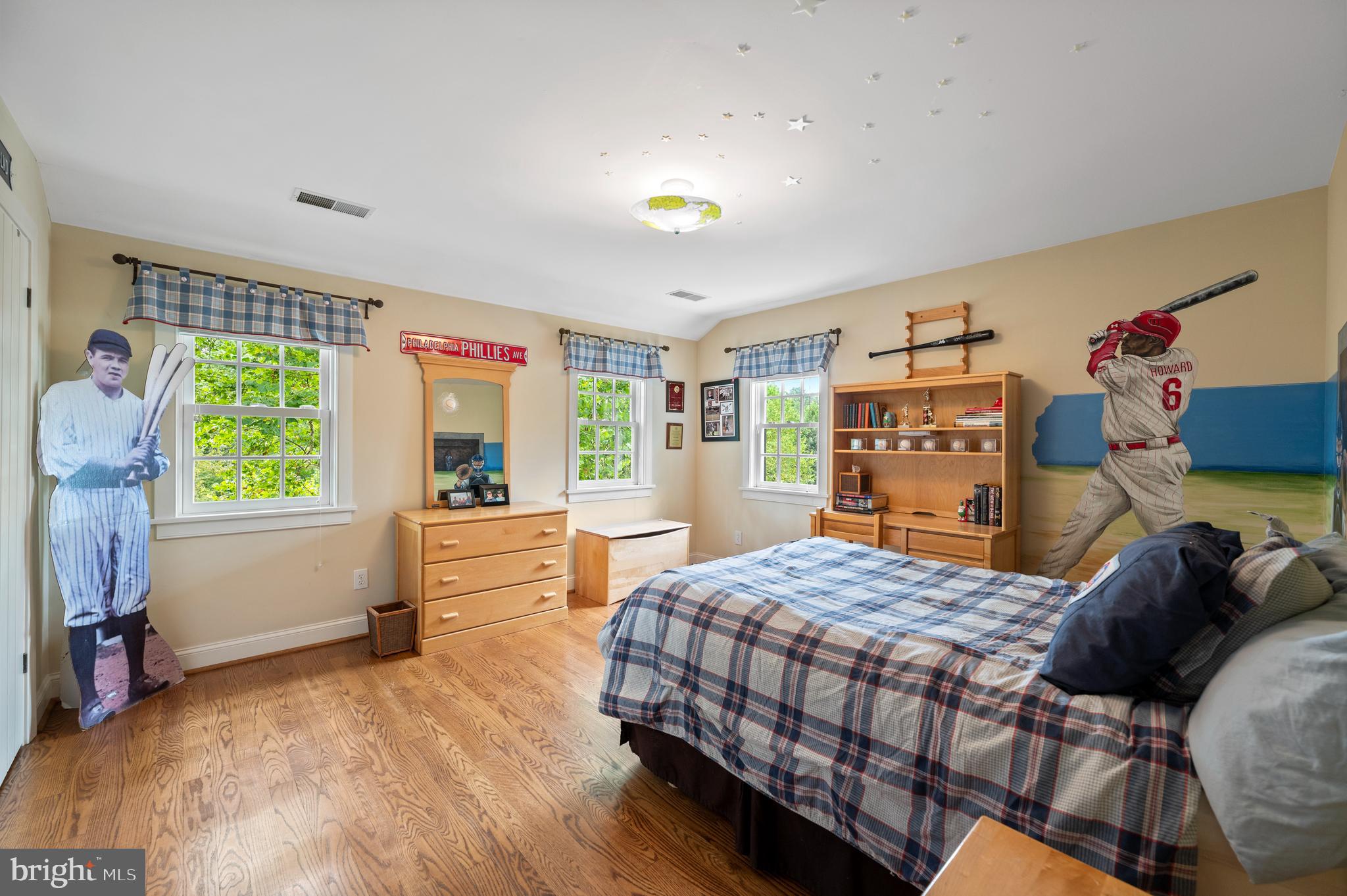 BROOKE FARM - Residential