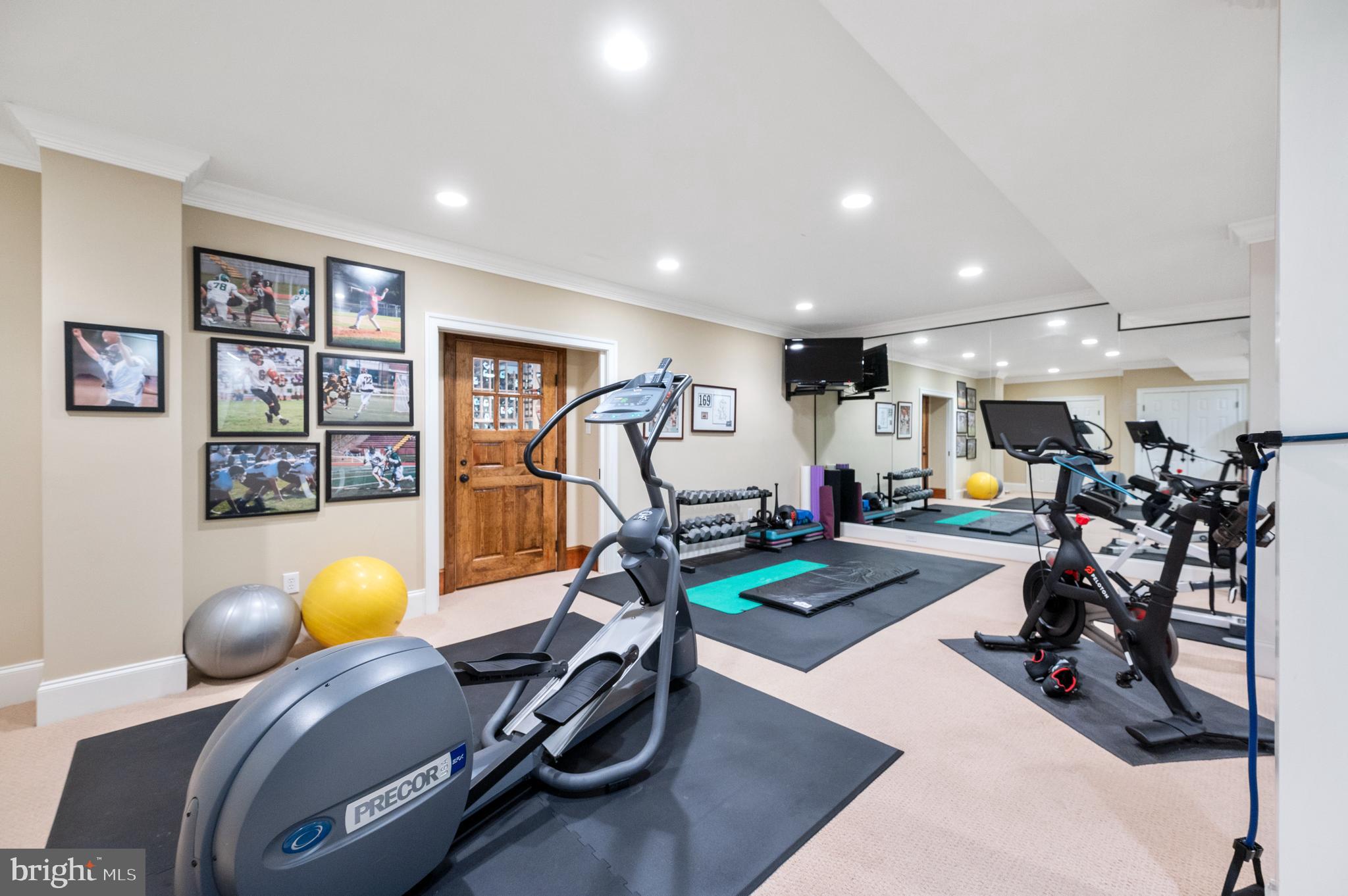 BROOKE FARM - Residential