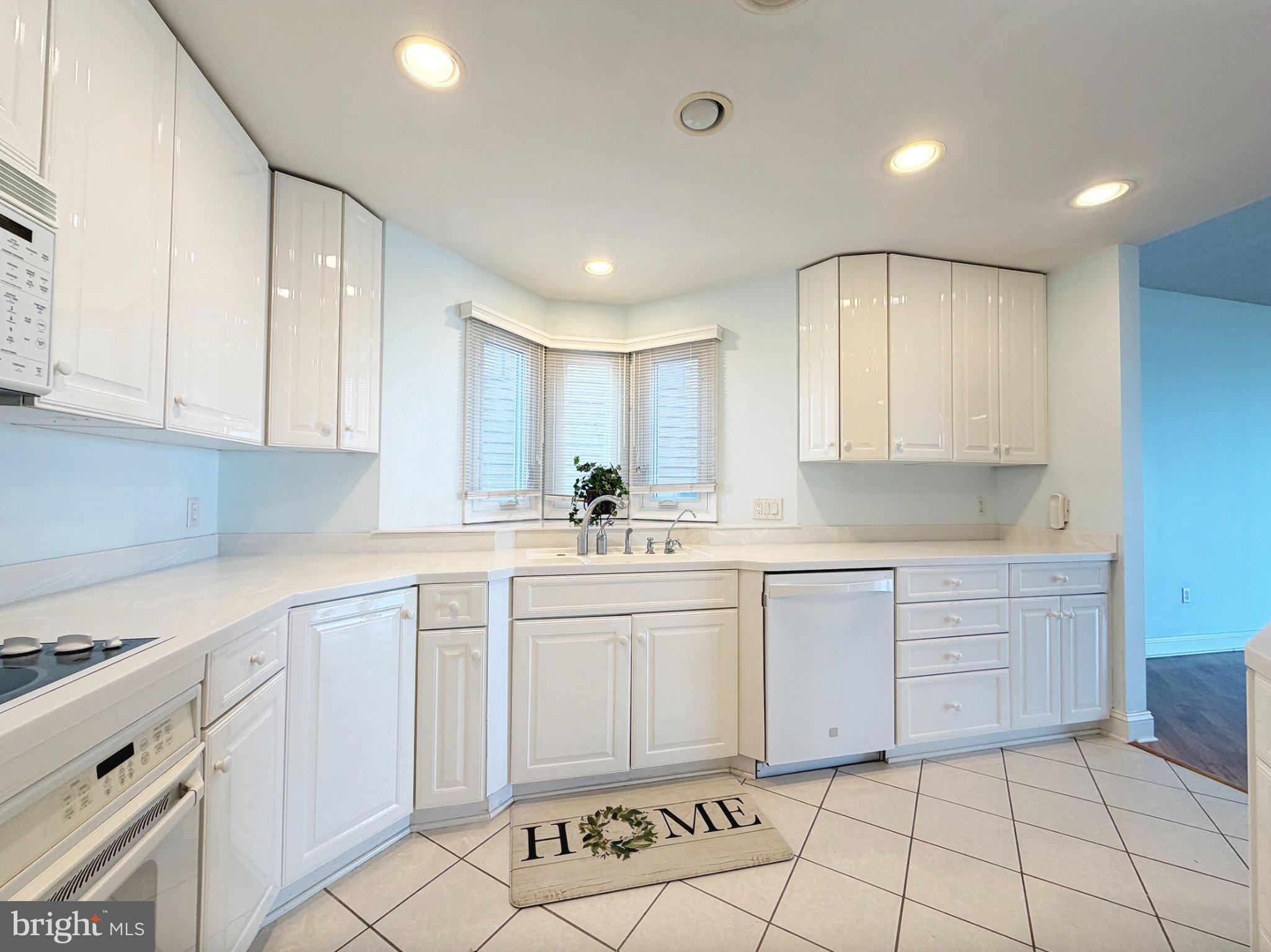 5105 ATLANTIC AVENUE 101