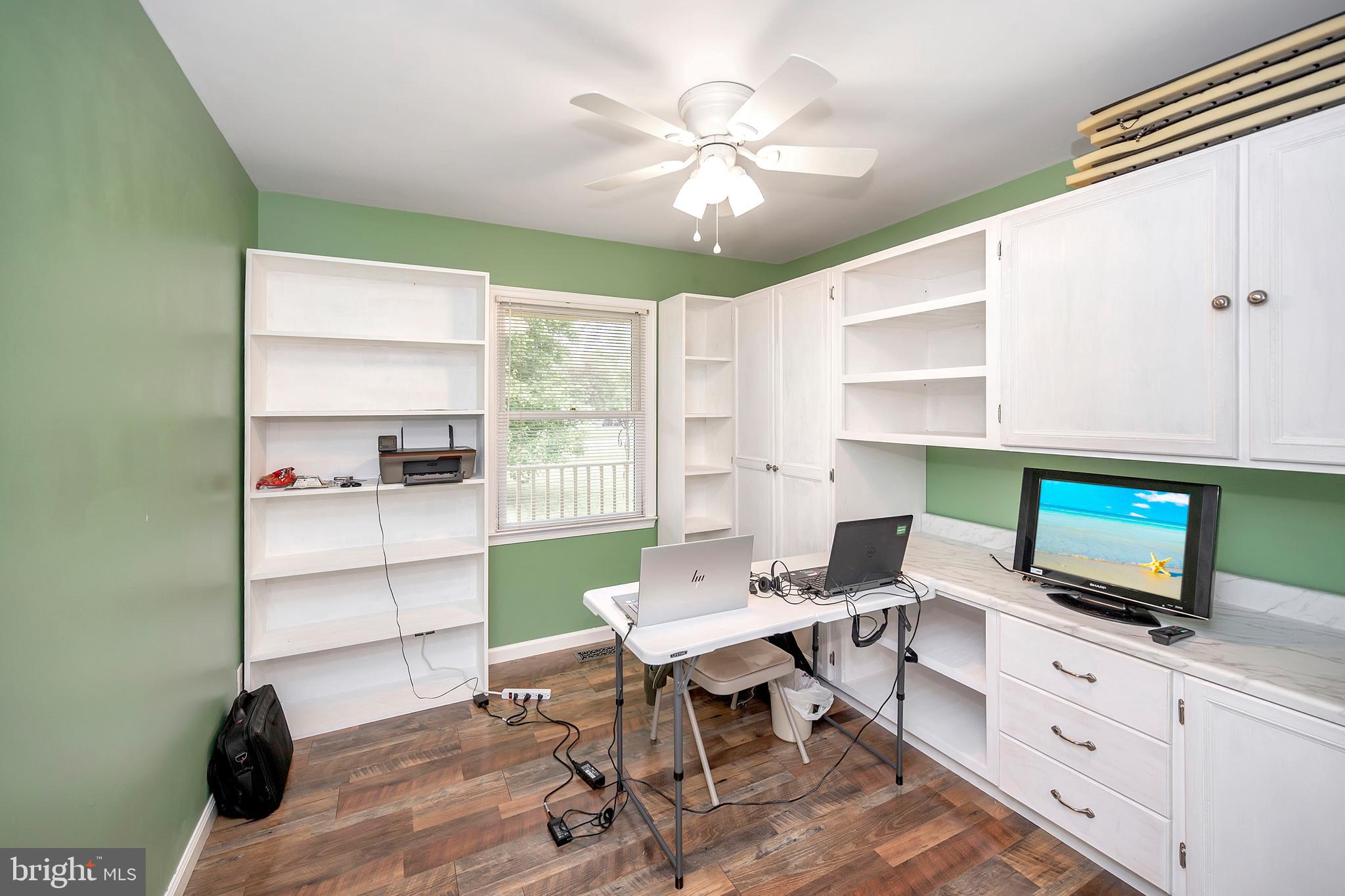 AQUIA HARBOUR - Residential