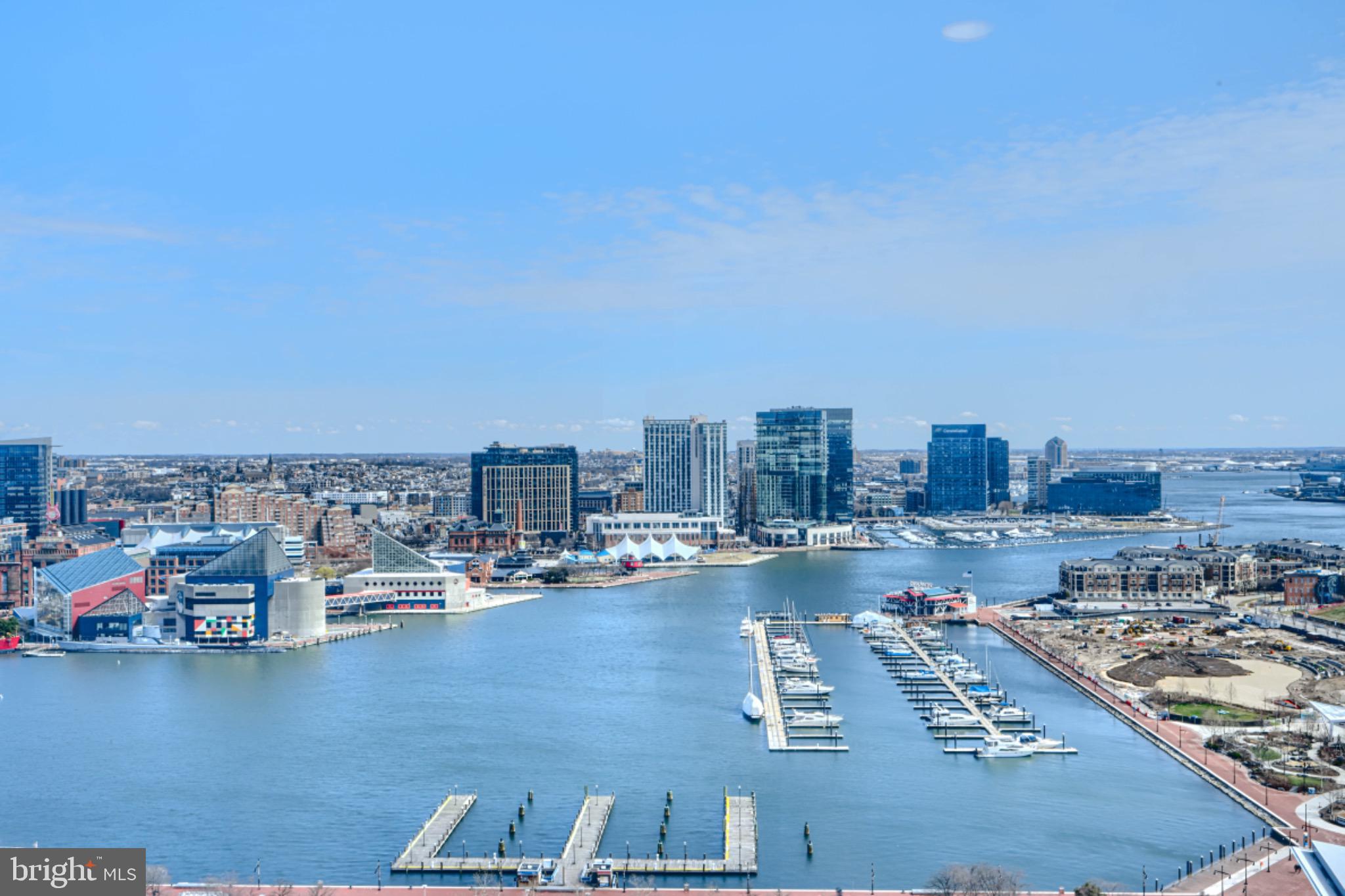 HARBOR COURT CONDOMINIUMS - Residential