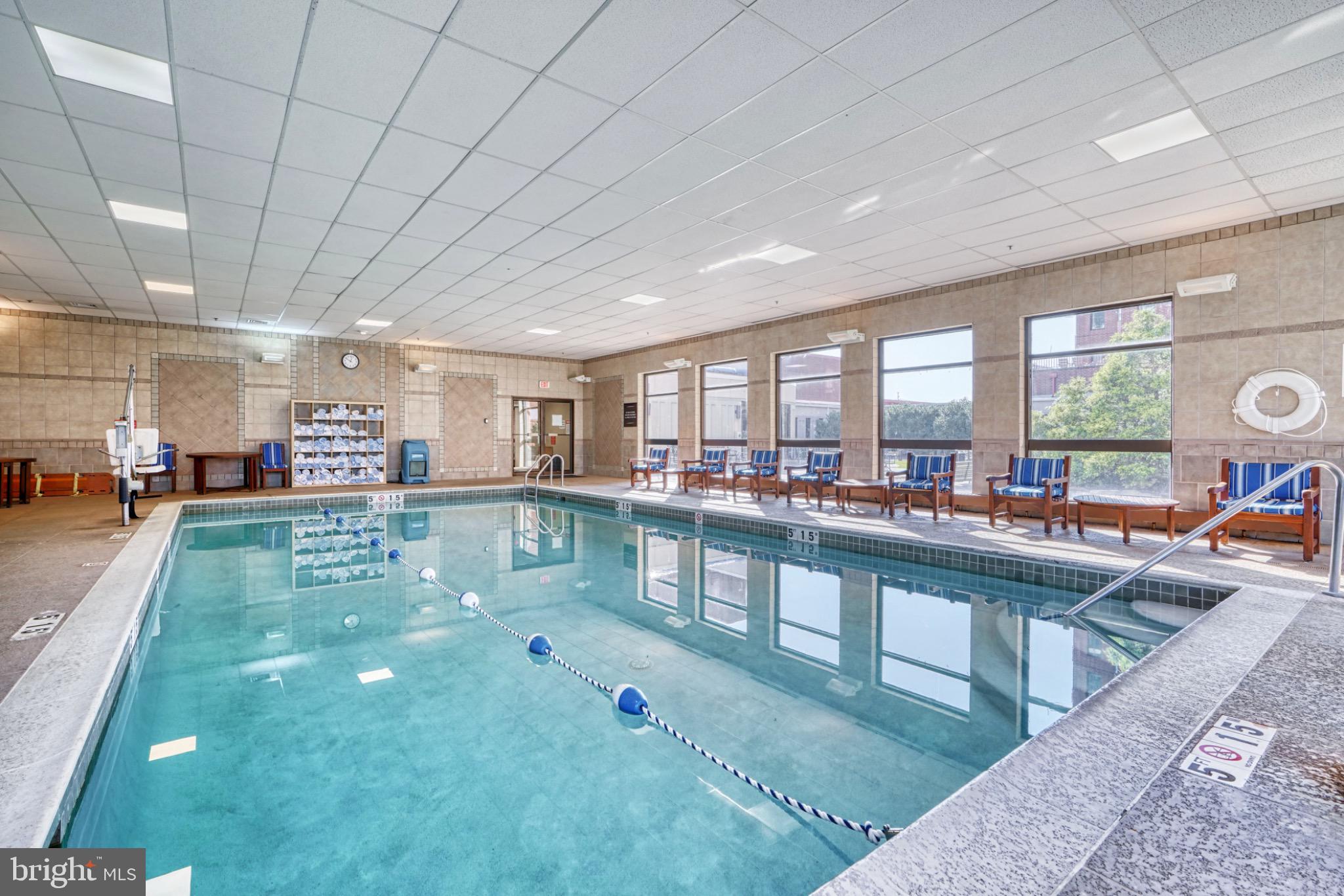 HARBOR COURT CONDOMINIUMS - Residential