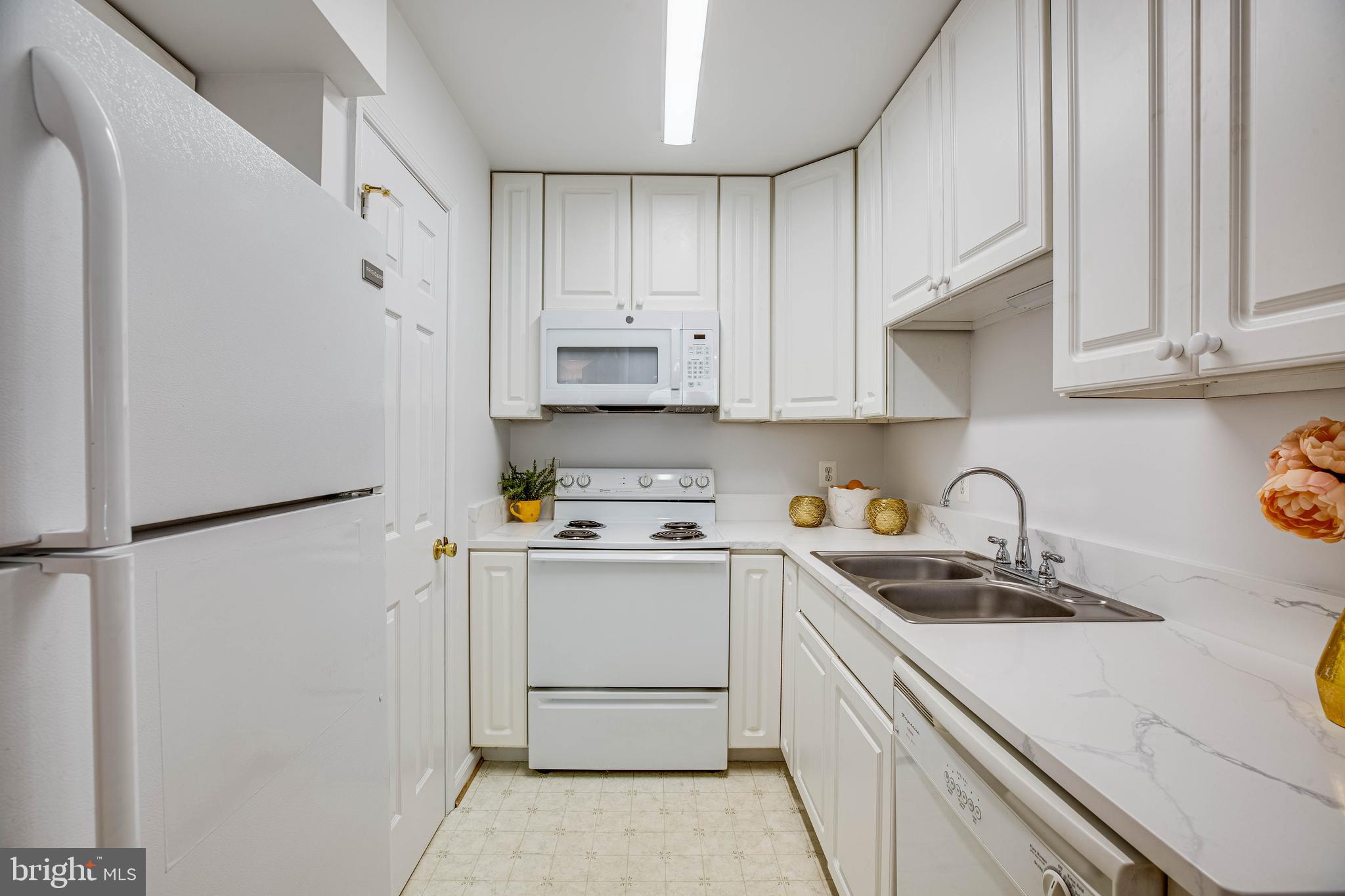 DOWNTOWN FREDERICKSBURG - Residential Lease