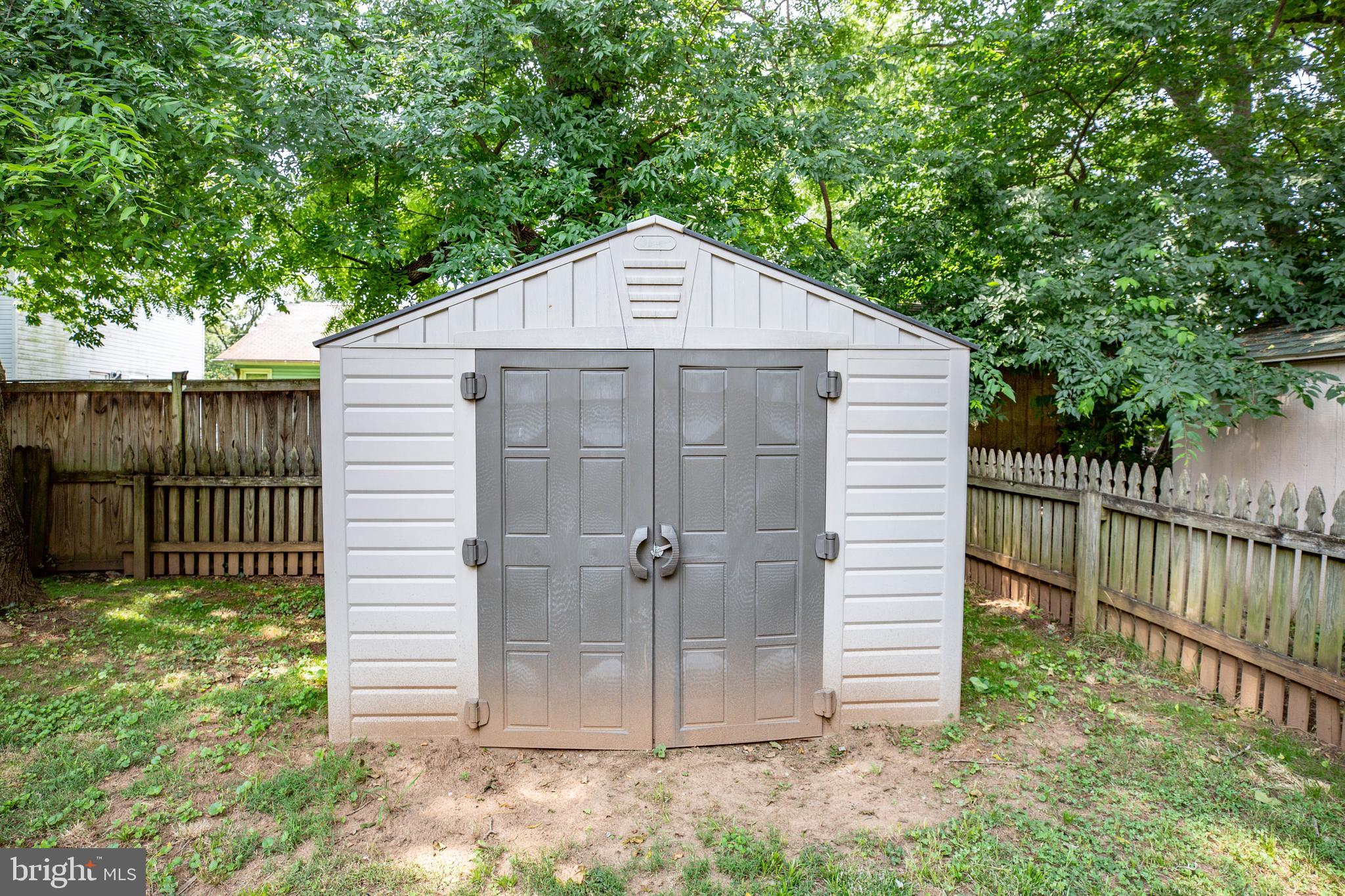 DOWNTOWN FREDERICKSBURG - Residential Lease