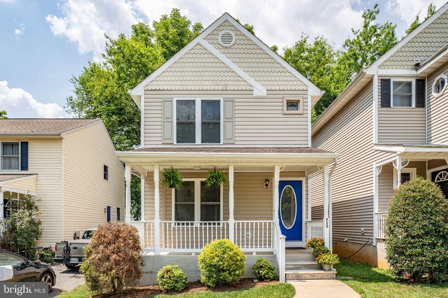 Beautifuly maintained, like new rental! 3 bedroom & 2 bathroom Colonial built in 2002 with 1088 sqft in Downtown Fredericksburg. Brand new carpeting, paint, and granite countertops. This home features a main level primary bedroom and bathroom and a spacious fenced in back yard! Stone throw away from restaraunt row. Conveniently located next to the Rappahannock Canal, Cossey Botanical Park, Kenmore Park, and the Fredericksburg Dog Park. You are in a prime location to enjoy all the natural aspects of Downtown Fredericksburg.

Bathroom flooring and all carpeting are being replaced, as well as the painting of the upstairs bedrooms.

Through the front door, you are greeted by the living room and dining room, with its wood flooring and large semi-circle window allowing great natural lighting. The recently upgraded kitchen off the dining area features all new quartz countertops, built-in microwave, electric oven/range, dishwasher, and refrigerator. Off the kitchen is your primary bedroom and bathroom. A high ceiling, walk-in closet, and direct access to the fenced in backyard define the primary bedroom. There are two spacious bedrooms upstairs, as well as a full bathroom. Washer and dryer located on main level.

Large front porch to enjoy the beautiful days in the shade. No more downtown street parking with your very own 2 car driveway. Your backyard is perfectly shaded and includes a maintenance-free 8x10 foot shed.

A commuters dream, the Fredericksburg VRE is just a few minutes away, while the Mary Washington Hospital and the University of Mary Washington are 5 minutes away. I-95 and Central Park shopping are 10 minutes away.

Whole home freshly painted (2021). New mirror and fixtures in bathroom. New quartz countertops 2021. Heatpump replaced 2018. Built-in microwave installed 2021. Water heater replaced Nov 2017. Maintenance free, 8x10 foot shed installed 2016. Washer/dryer replaced Nov 2015. Refrigerator replaced 2011. New ceiling fan in upstairs bedroom.