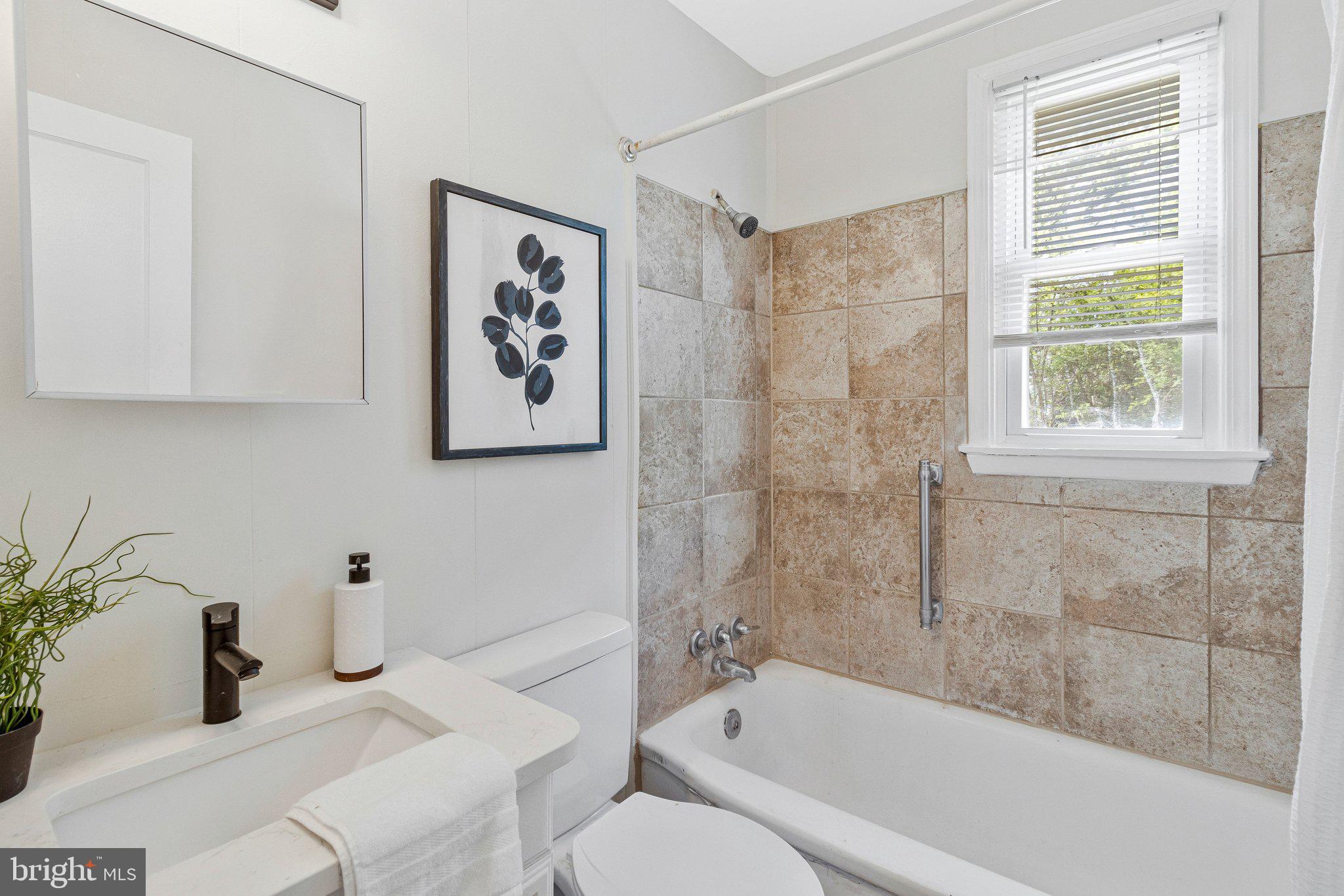 DISTRICT HEIGHTS - Residential