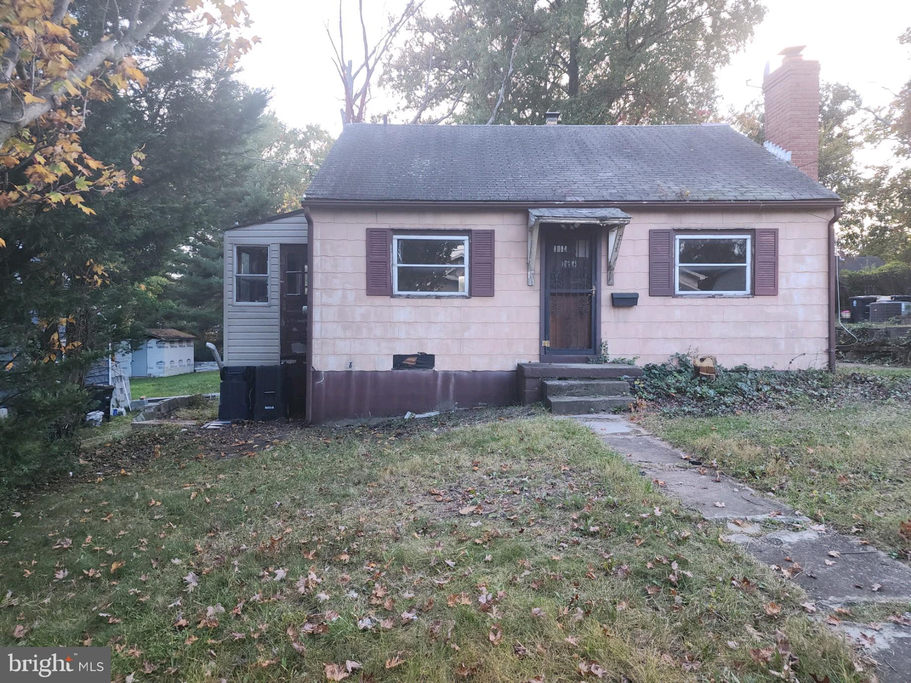 WEST LANHAM HILLS - Residential