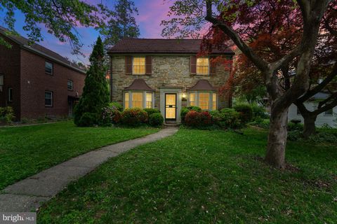 Photo of 828 E Belvedere Avenue, BALTIMORE, MD 21212 (MLS # MDBA2213076)