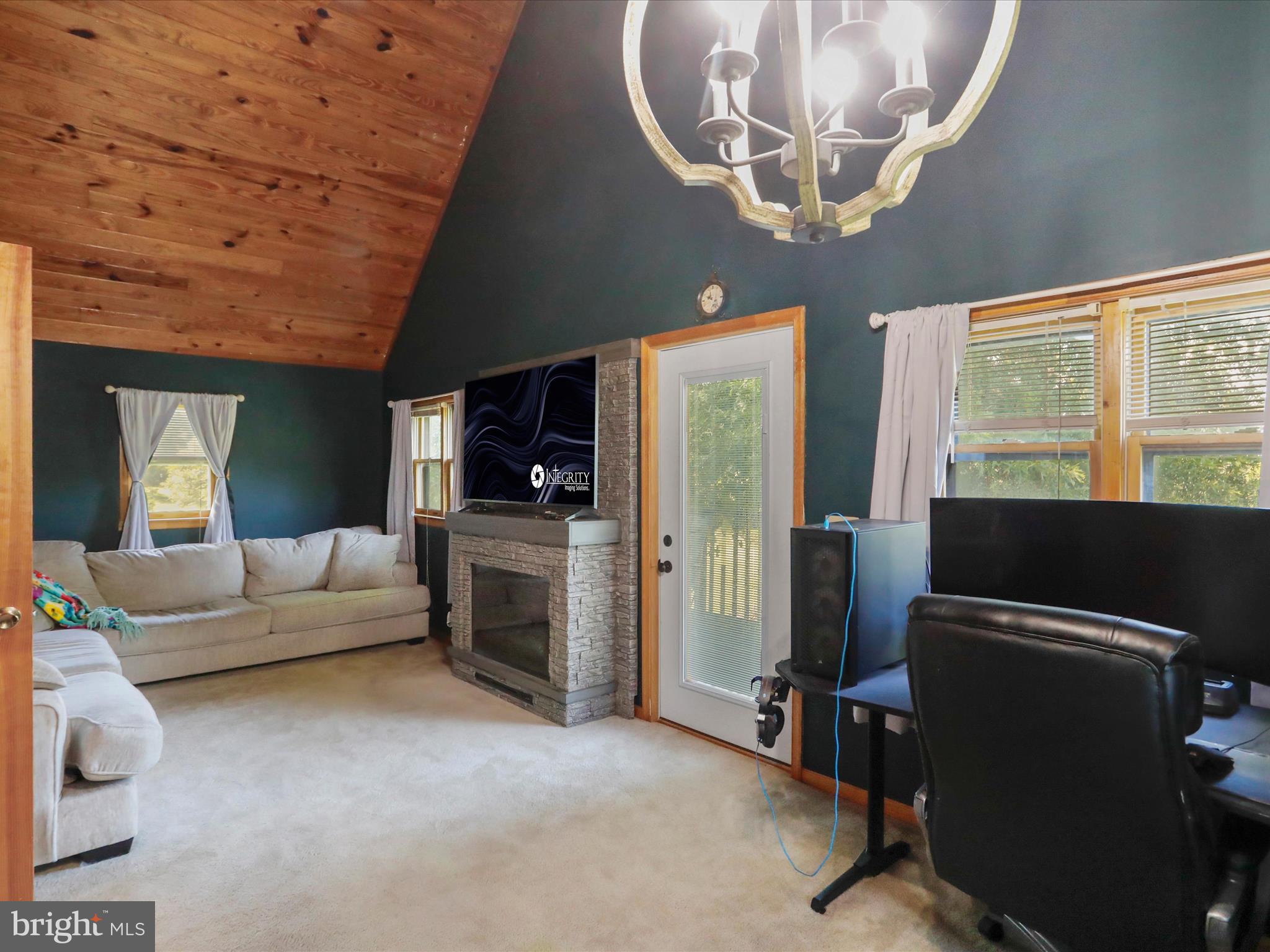 THE CROSSING AT GREAT CACAPON - Residential