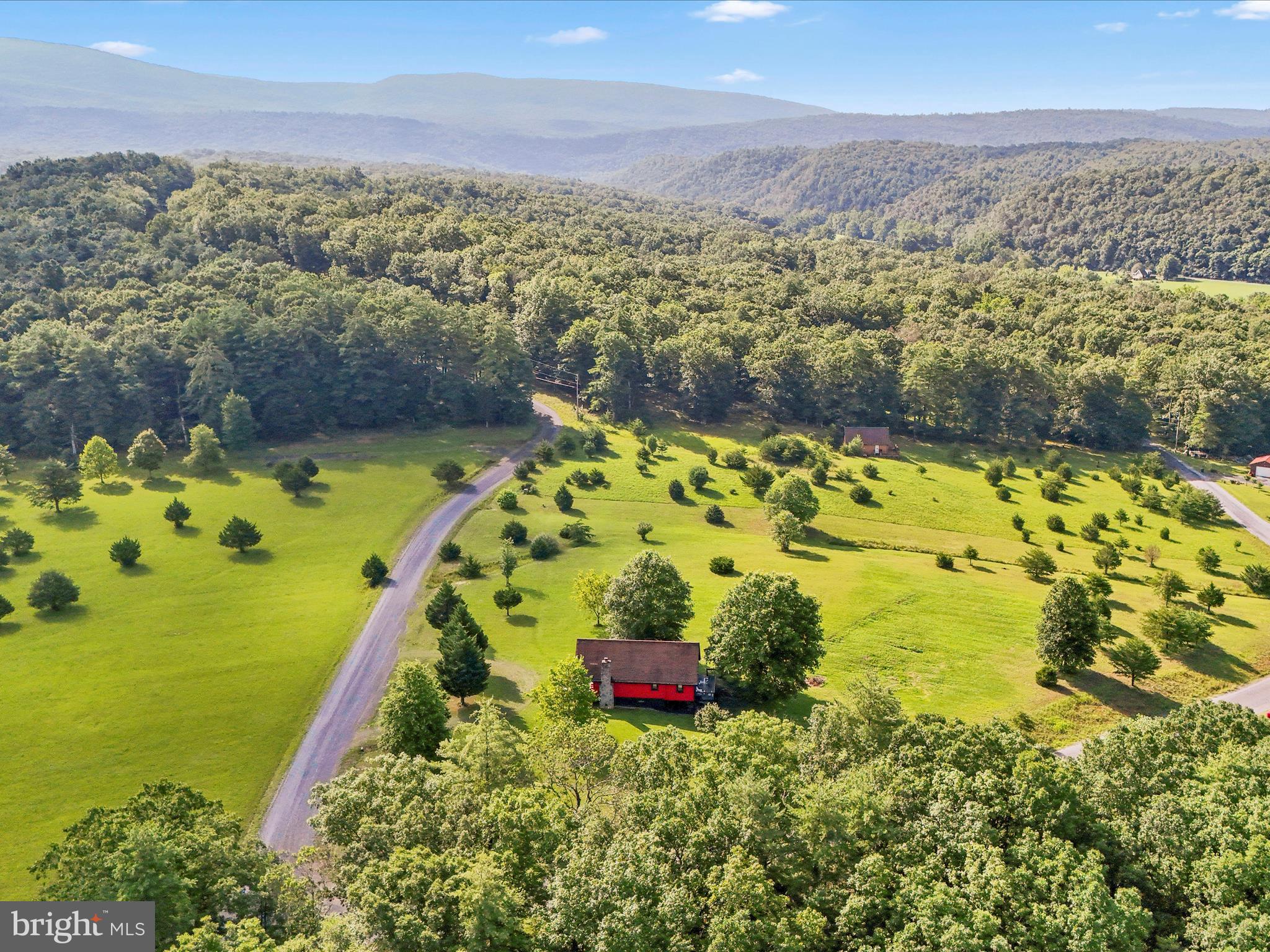 THE CROSSING AT GREAT CACAPON - Residential