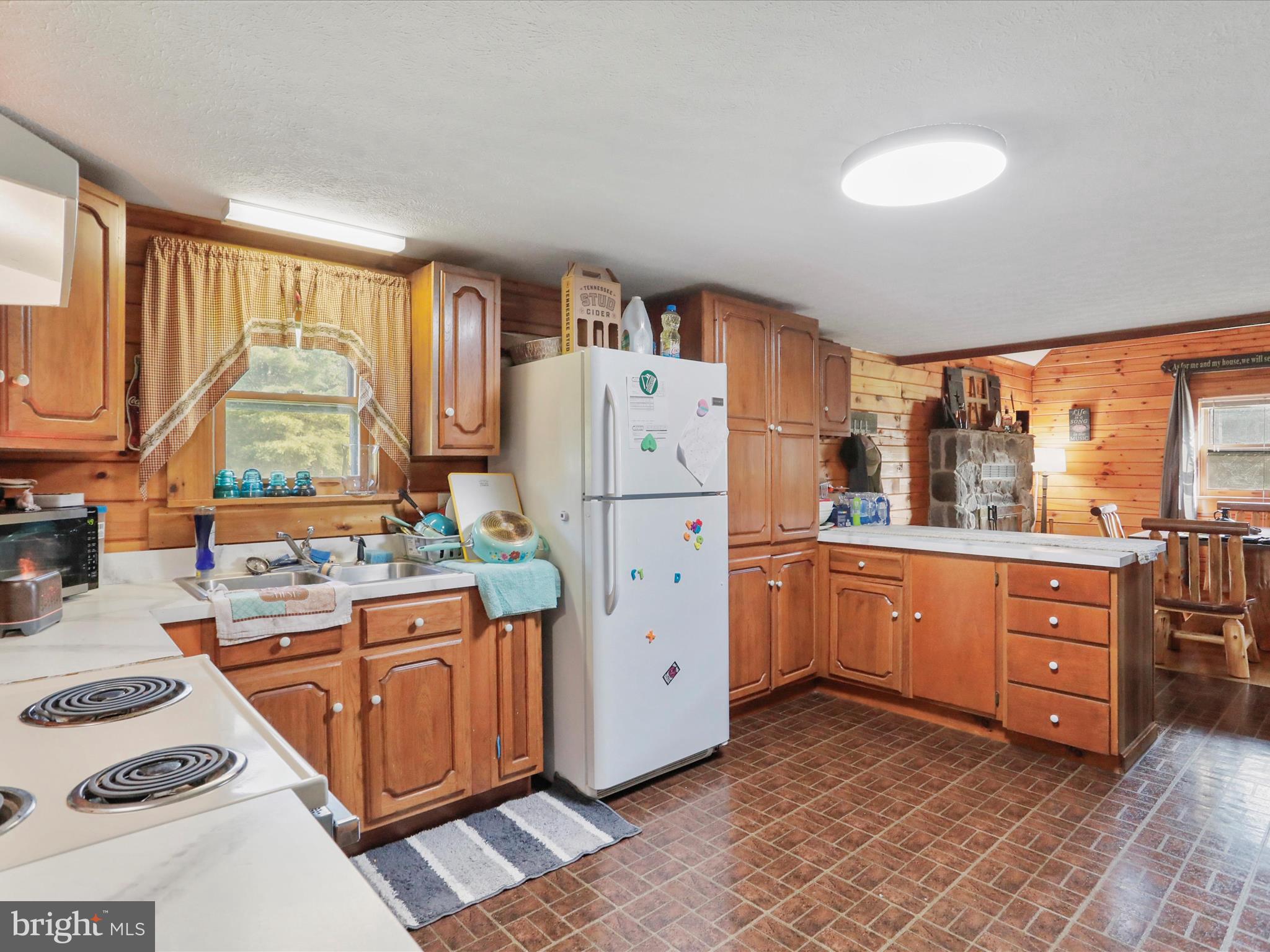 THE CROSSING AT GREAT CACAPON - Residential