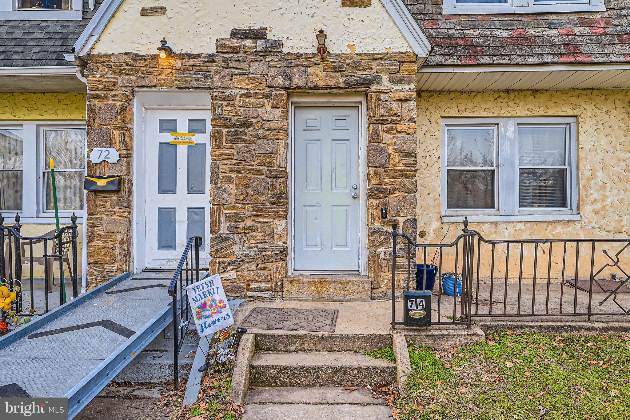 DUNDALK MANOR - Residential