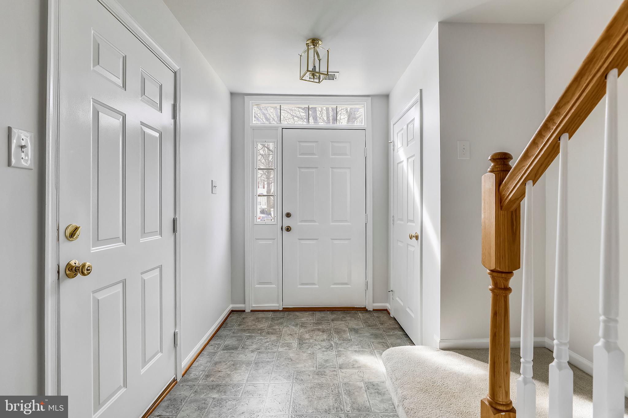 THE KNOLLS/CROFTON VILLAGE - Residential