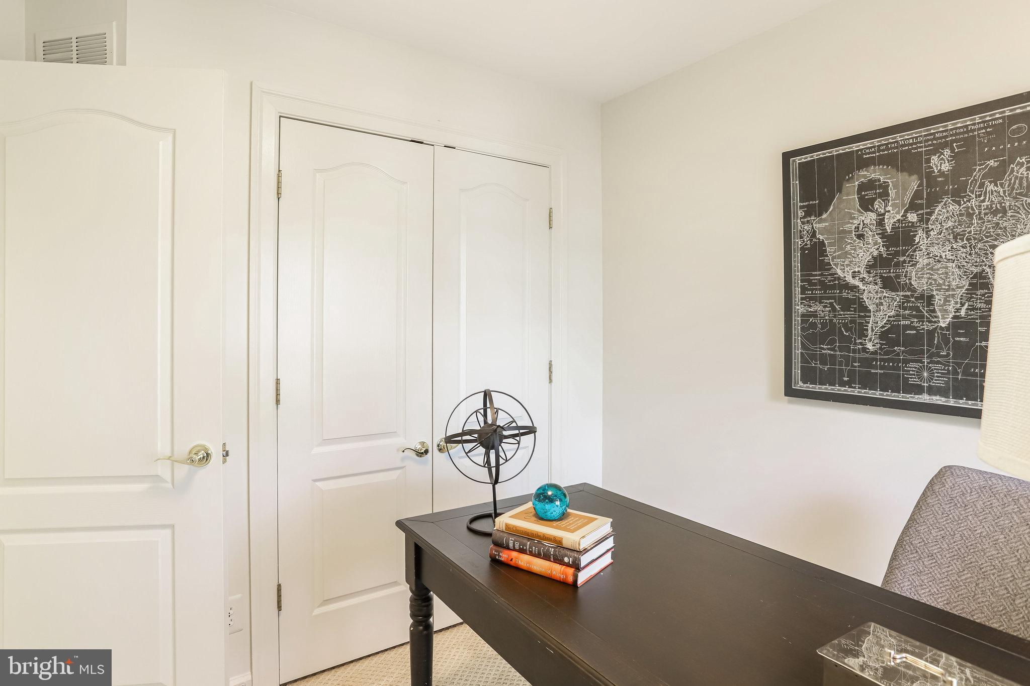 STONEGATE - Residential