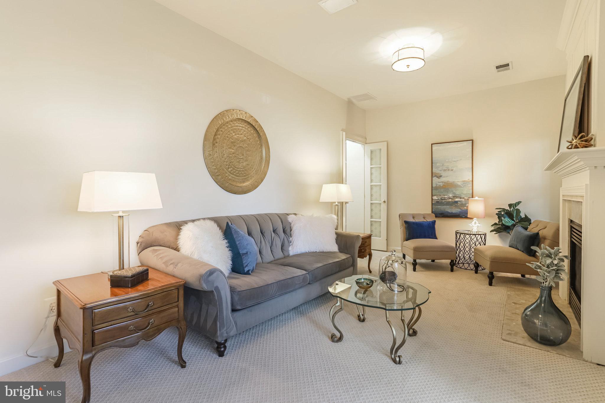 STONEGATE - Residential