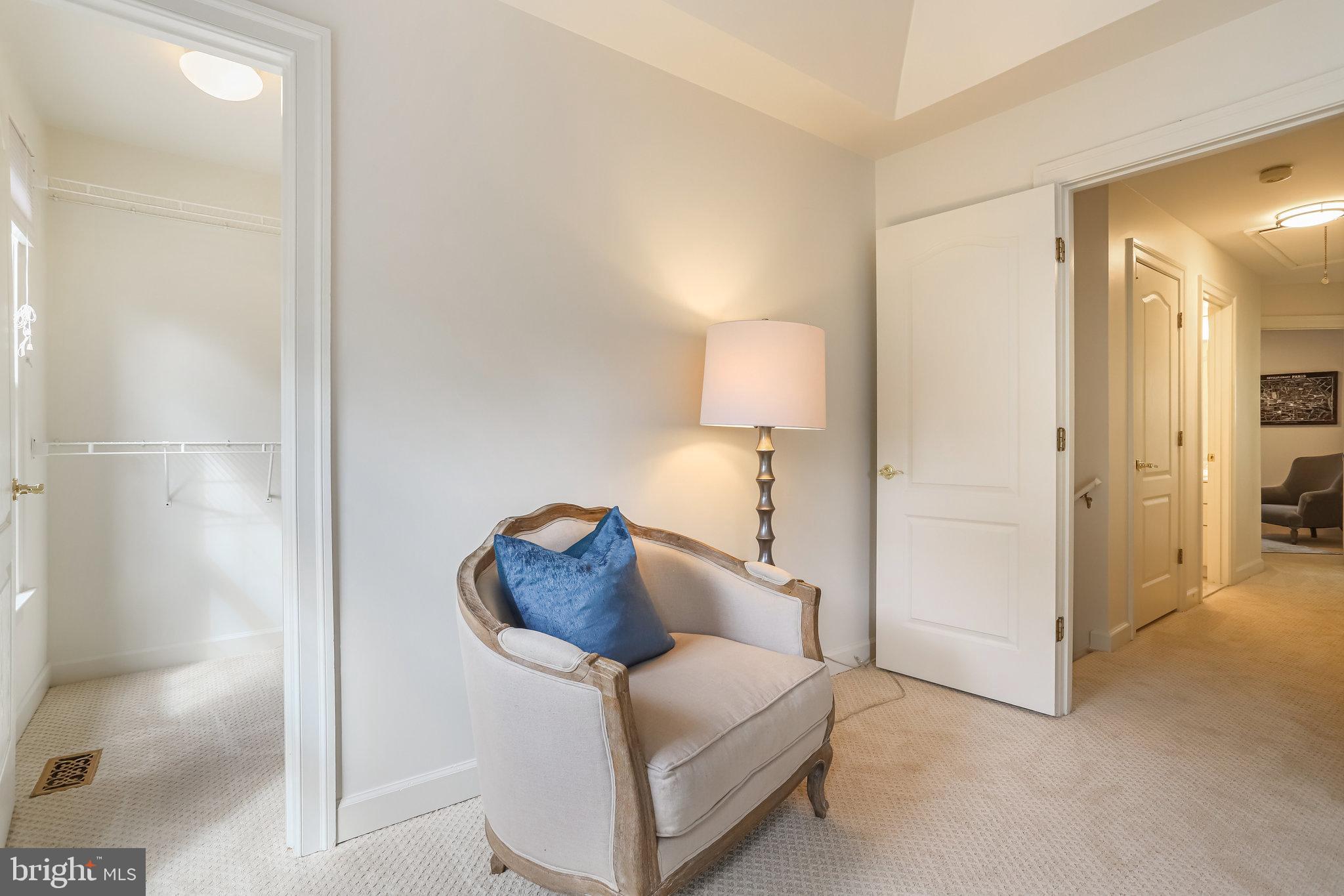 STONEGATE - Residential