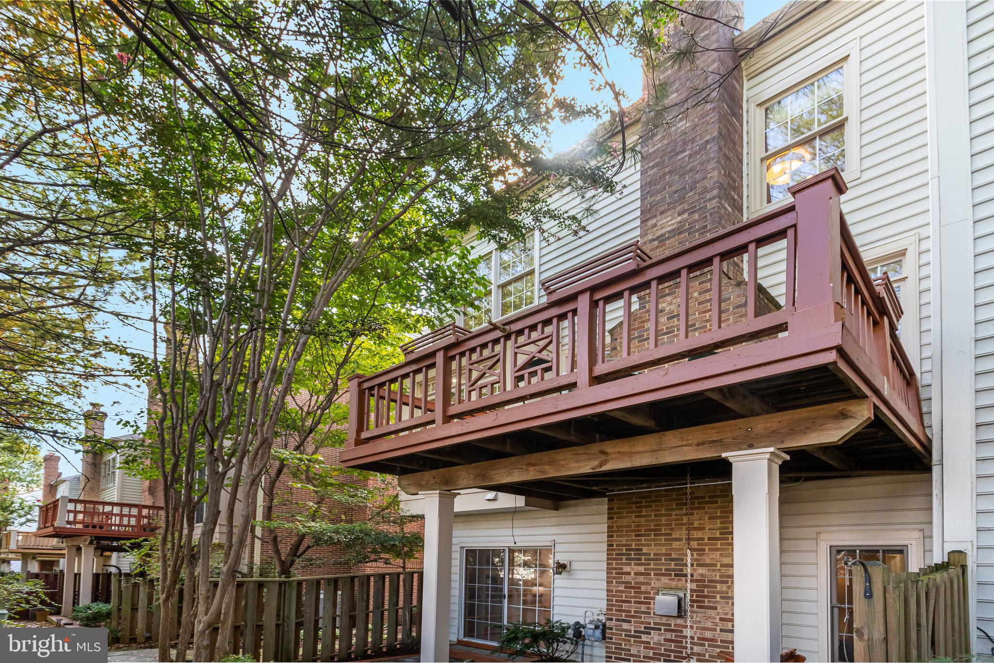 STONEGATE - Residential