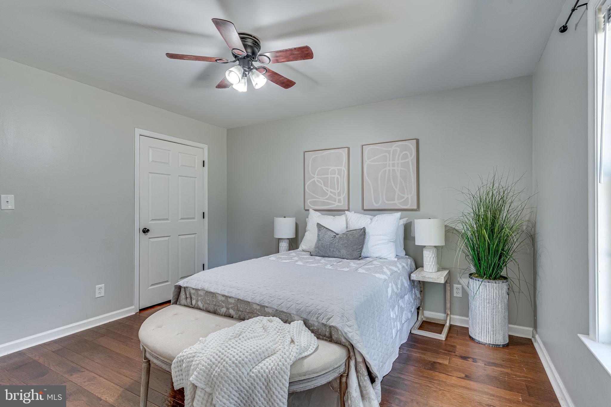 WHITE SANDS - Residential