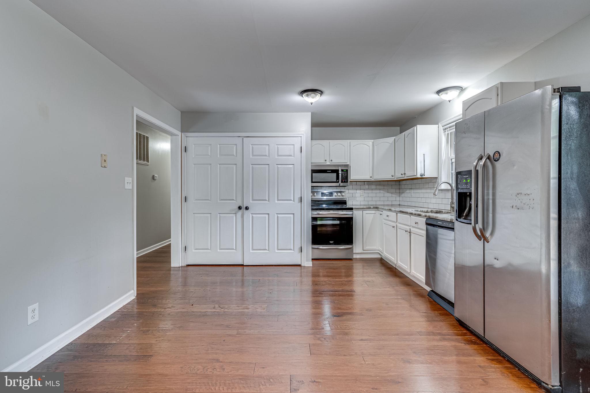 WHITE SANDS - Residential