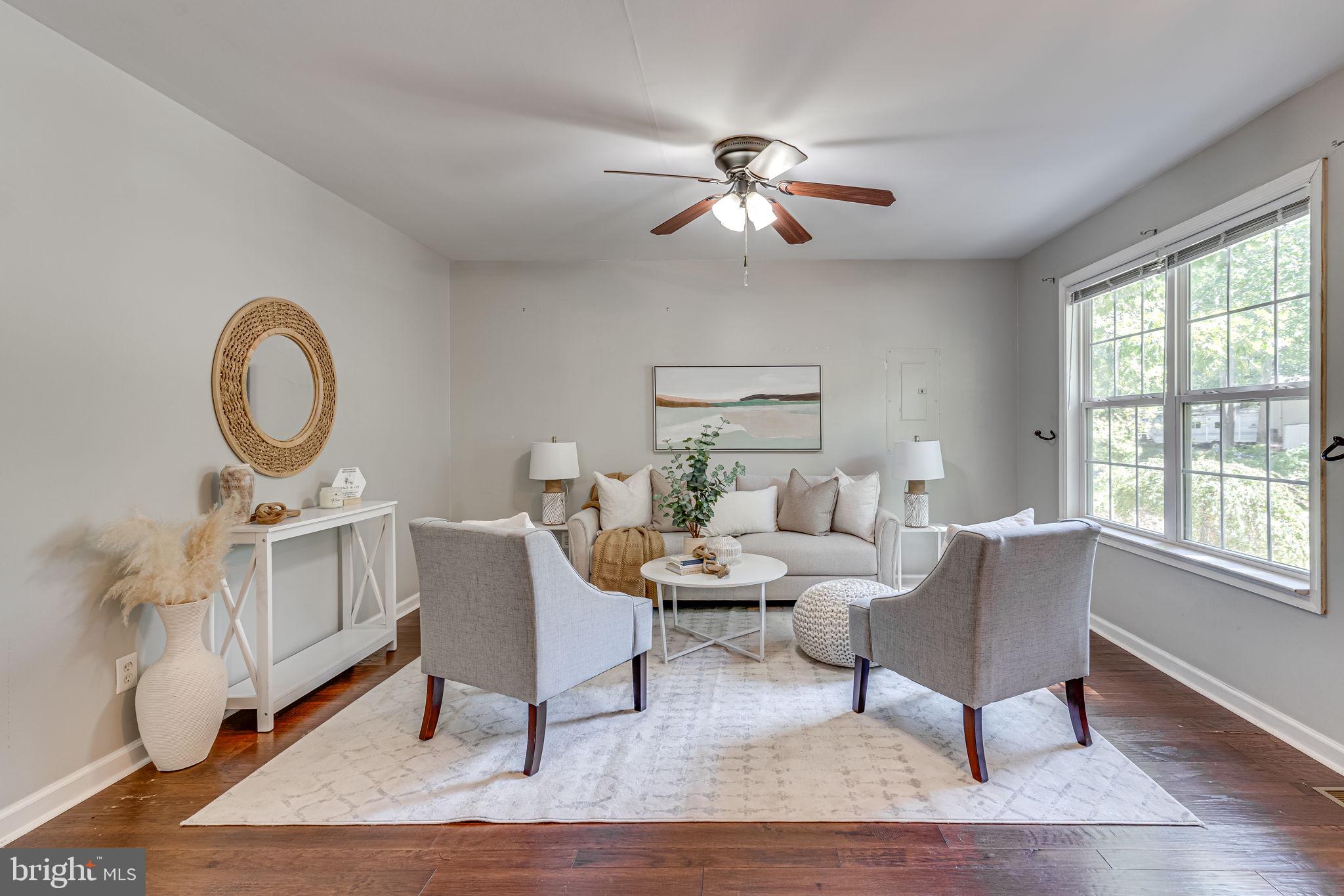 WHITE SANDS - Residential