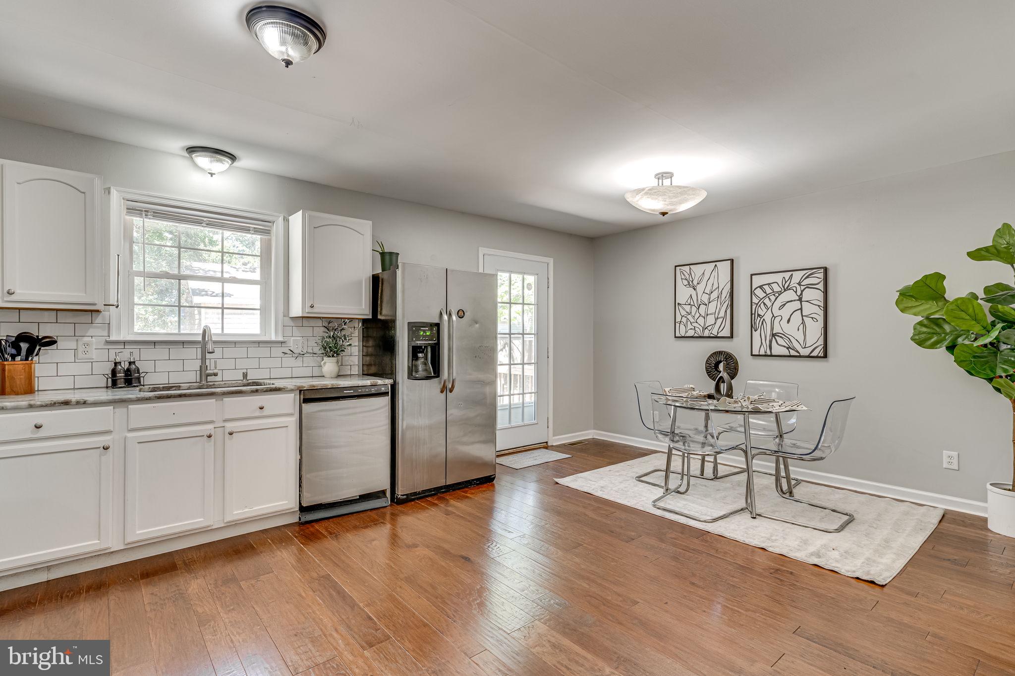 WHITE SANDS - Residential