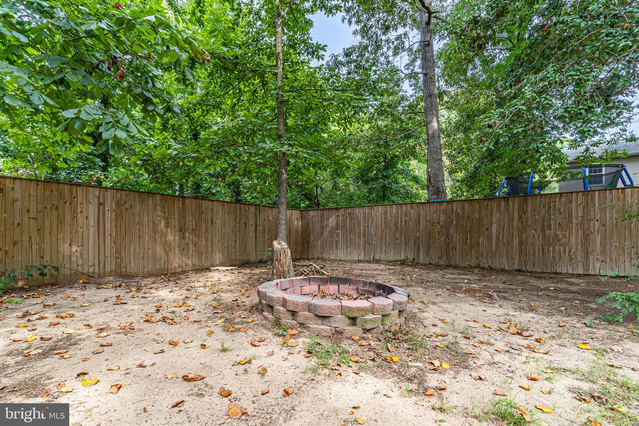 WHITE SANDS - Residential