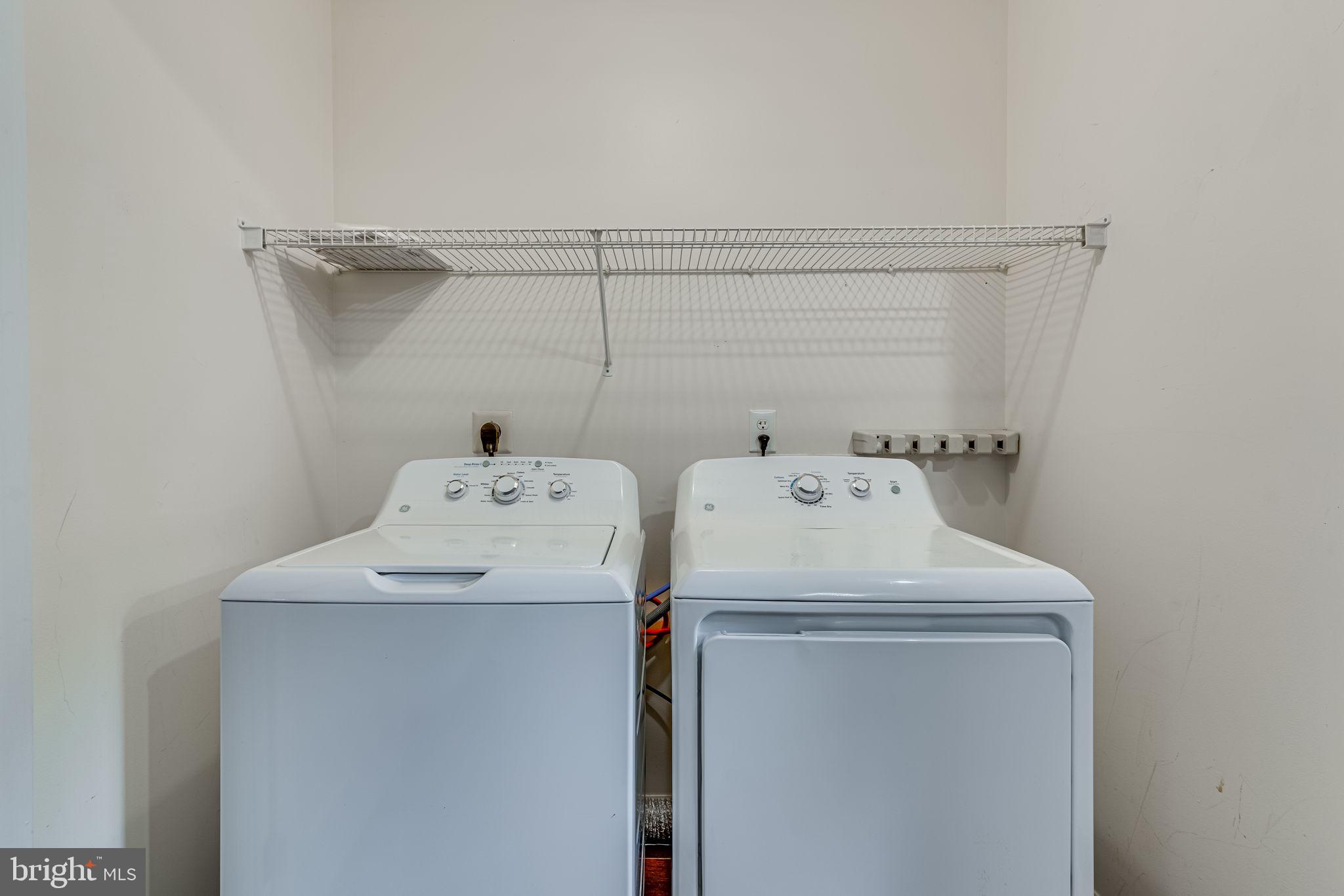 WHITE SANDS - Residential