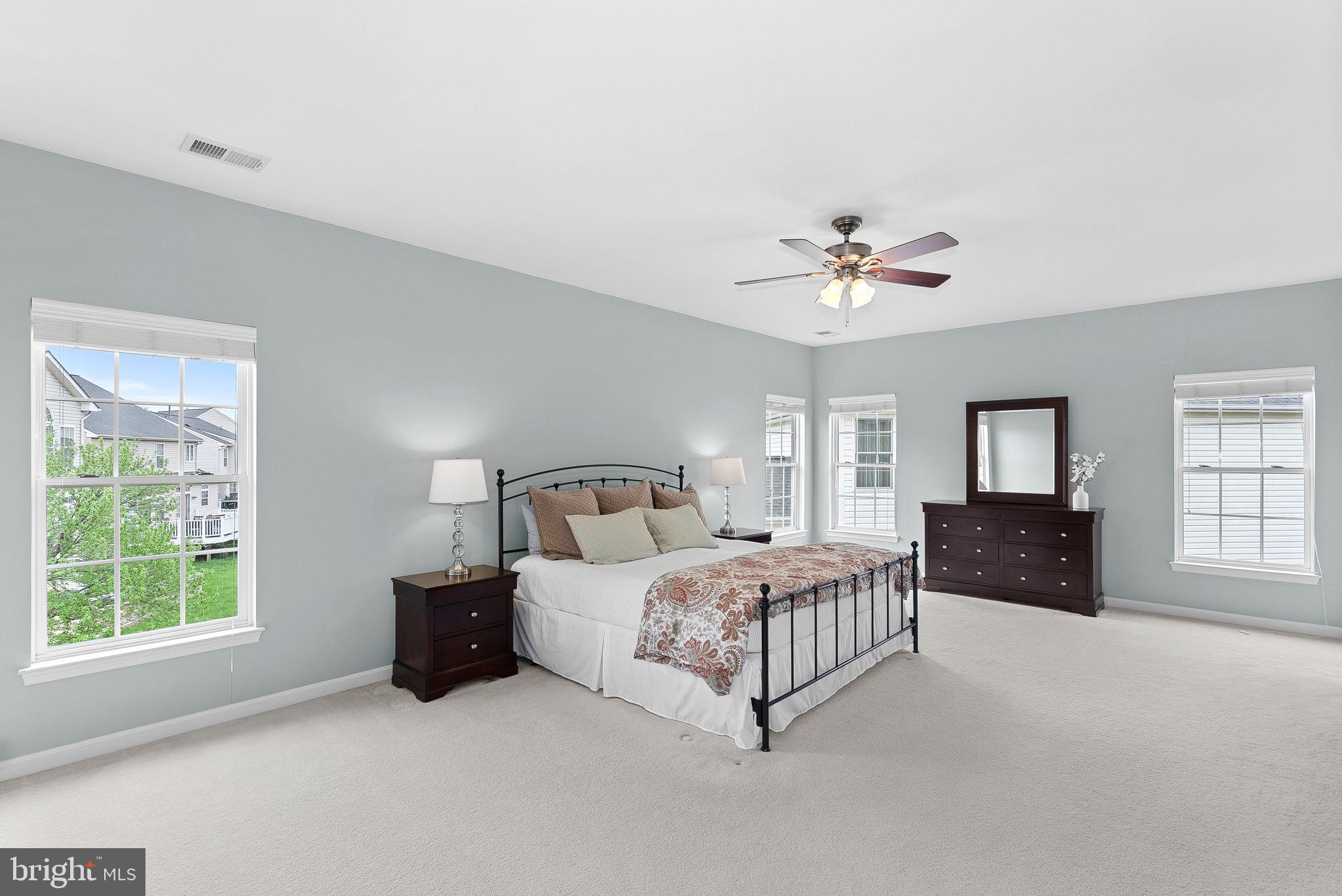 LITTLE RIVER COMMONS - Residential