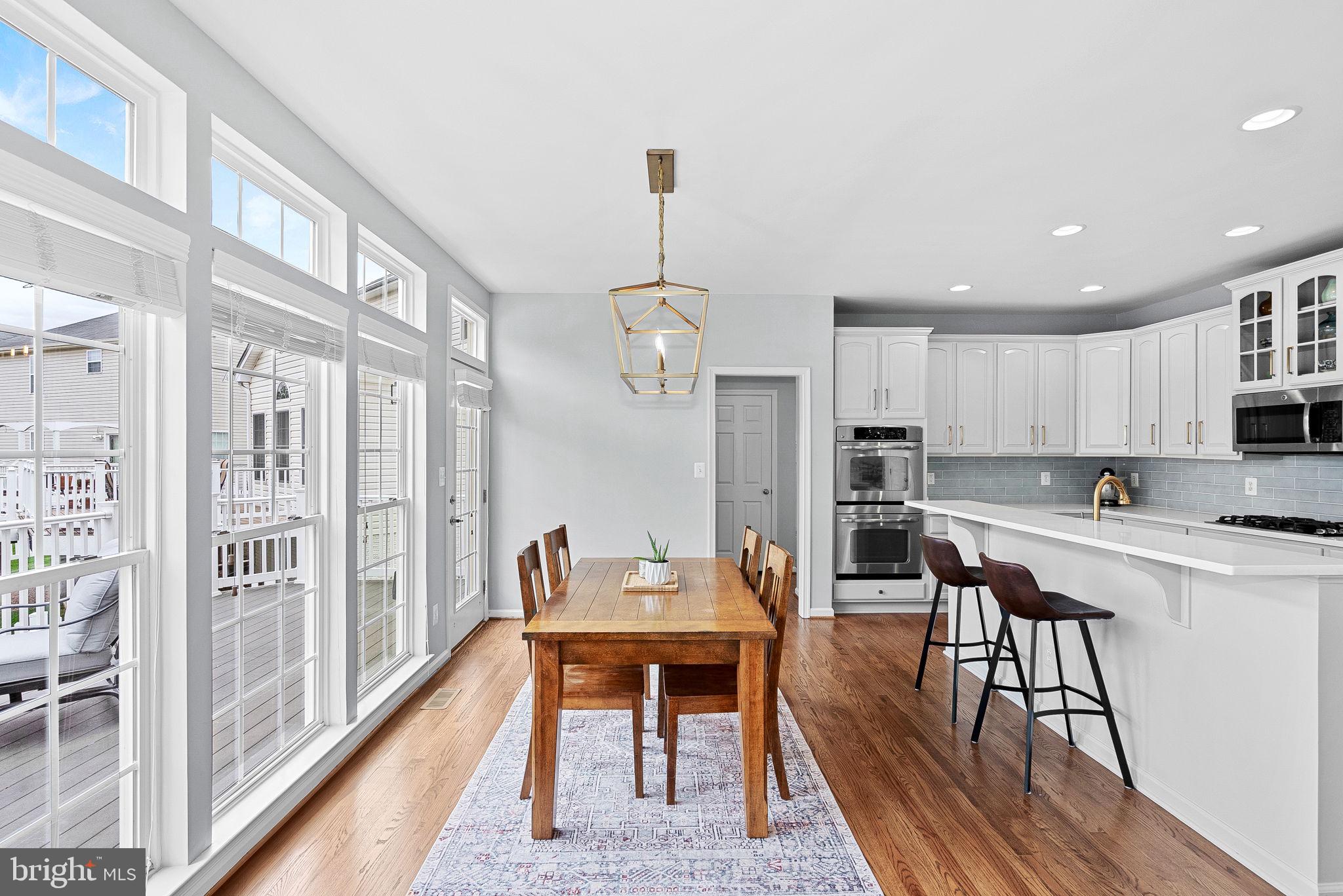 LITTLE RIVER COMMONS - Residential