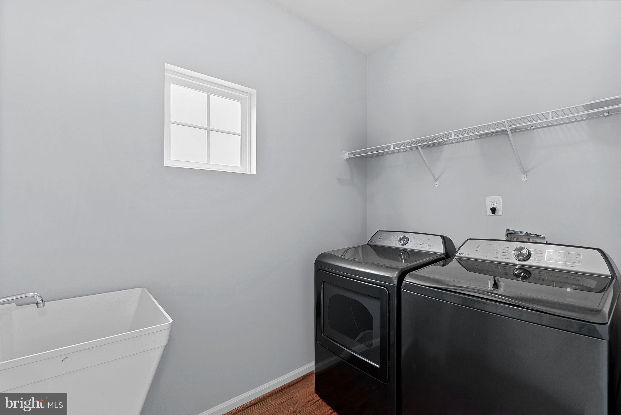 LITTLE RIVER COMMONS - Residential