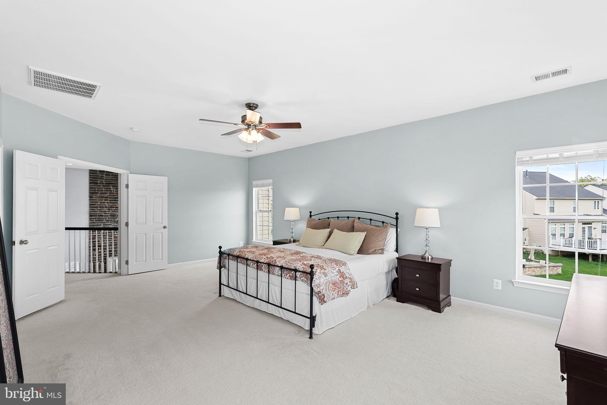 LITTLE RIVER COMMONS - Residential