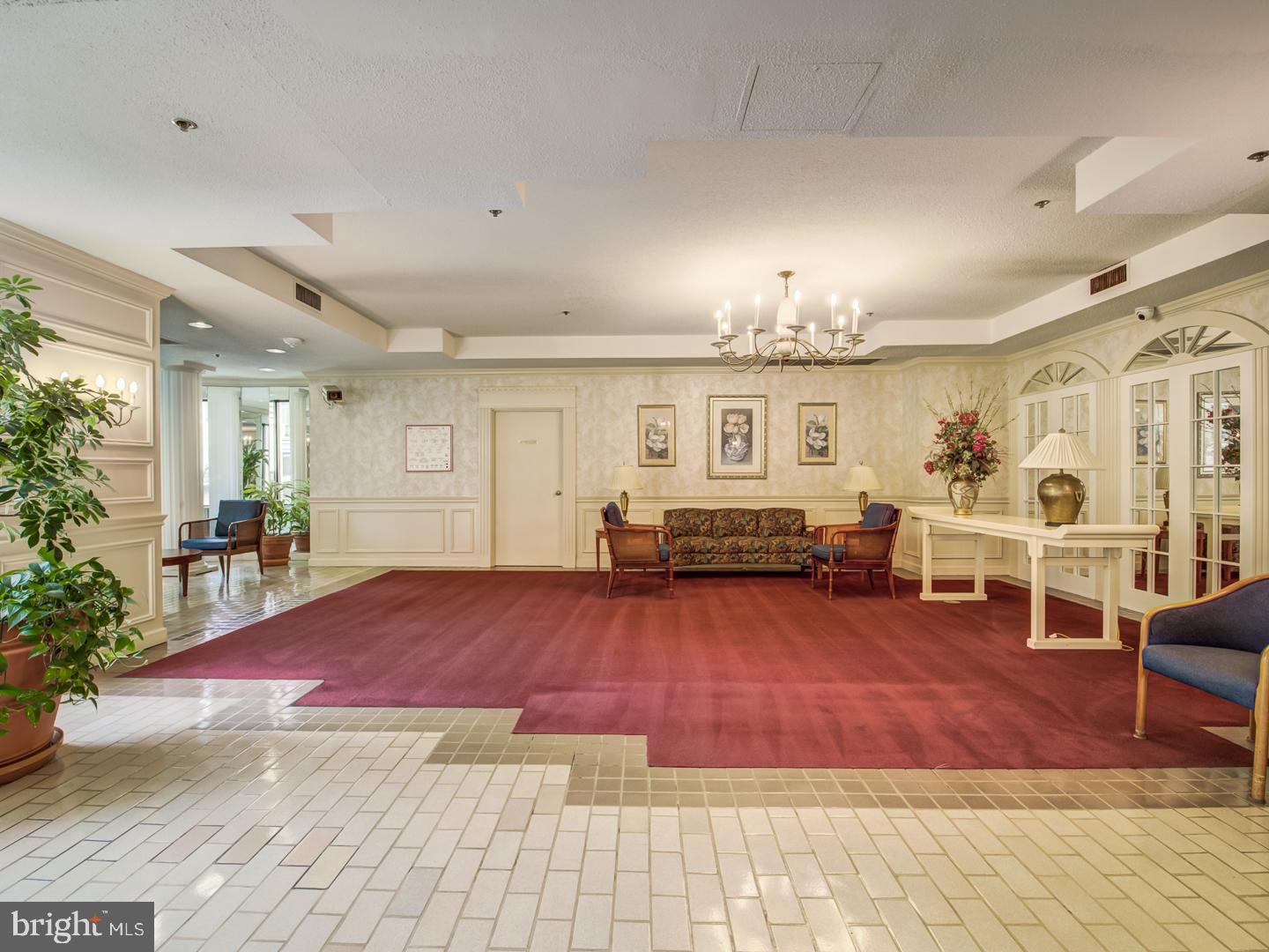 LEISURE WORLD - Residential