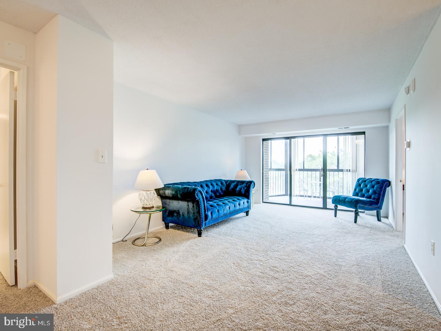 LEISURE WORLD - Residential