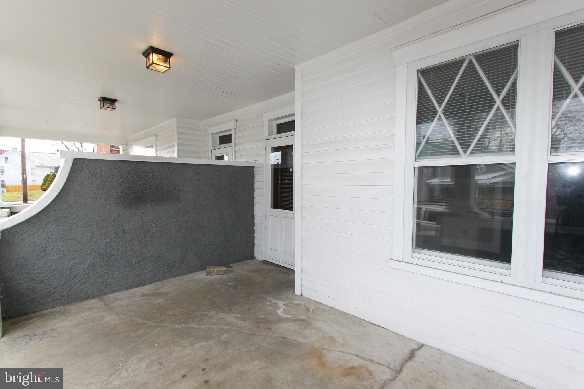 CITY OF MARTINSBURG - Residential Lease