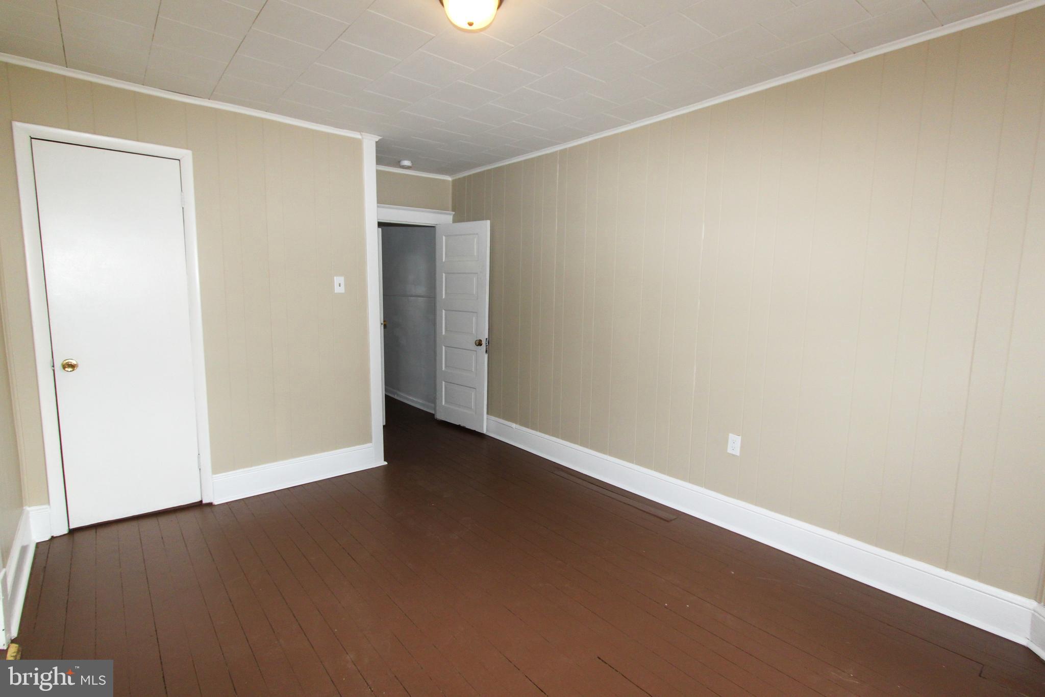 CITY OF MARTINSBURG - Residential Lease