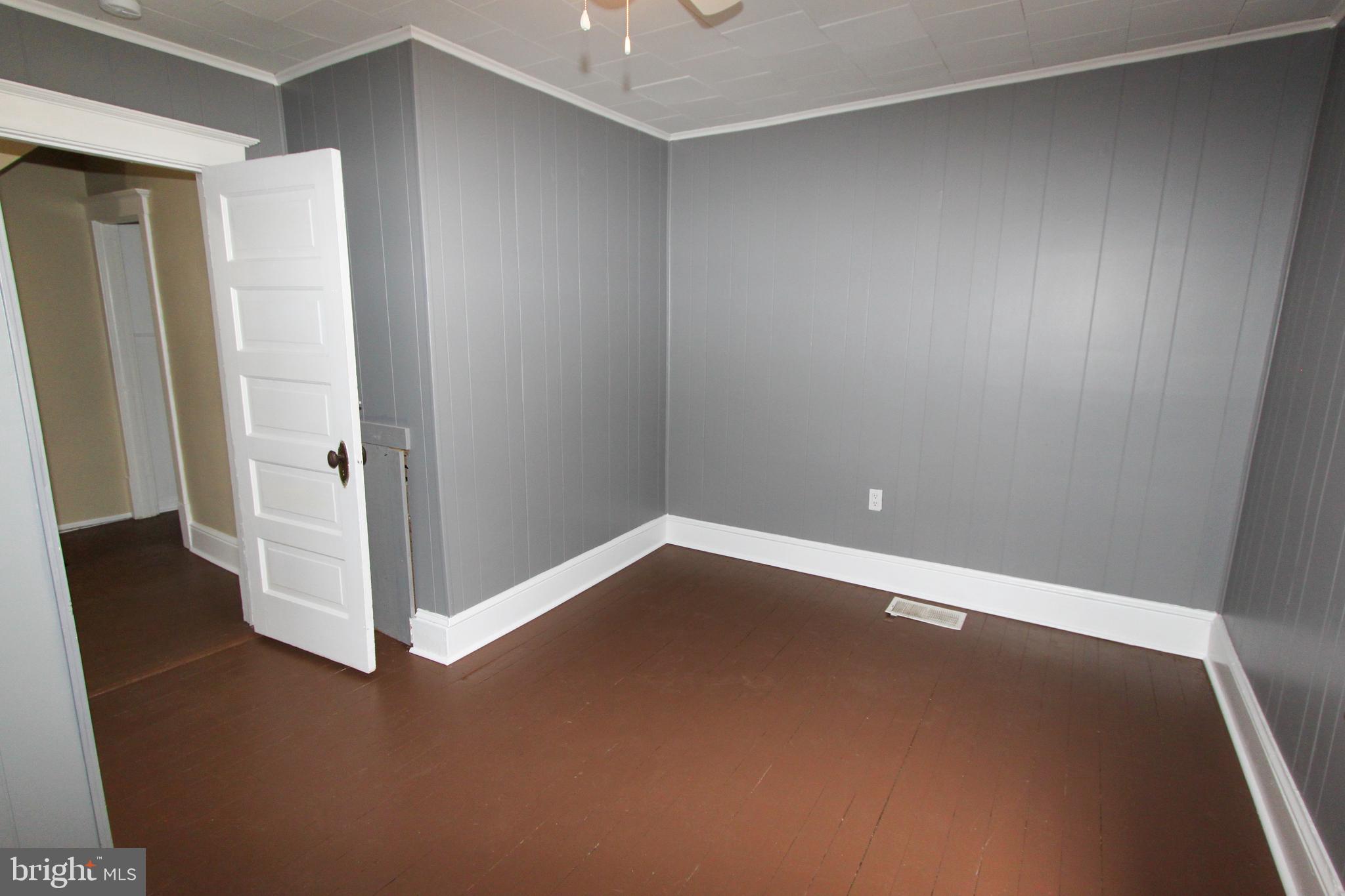 CITY OF MARTINSBURG - Residential Lease