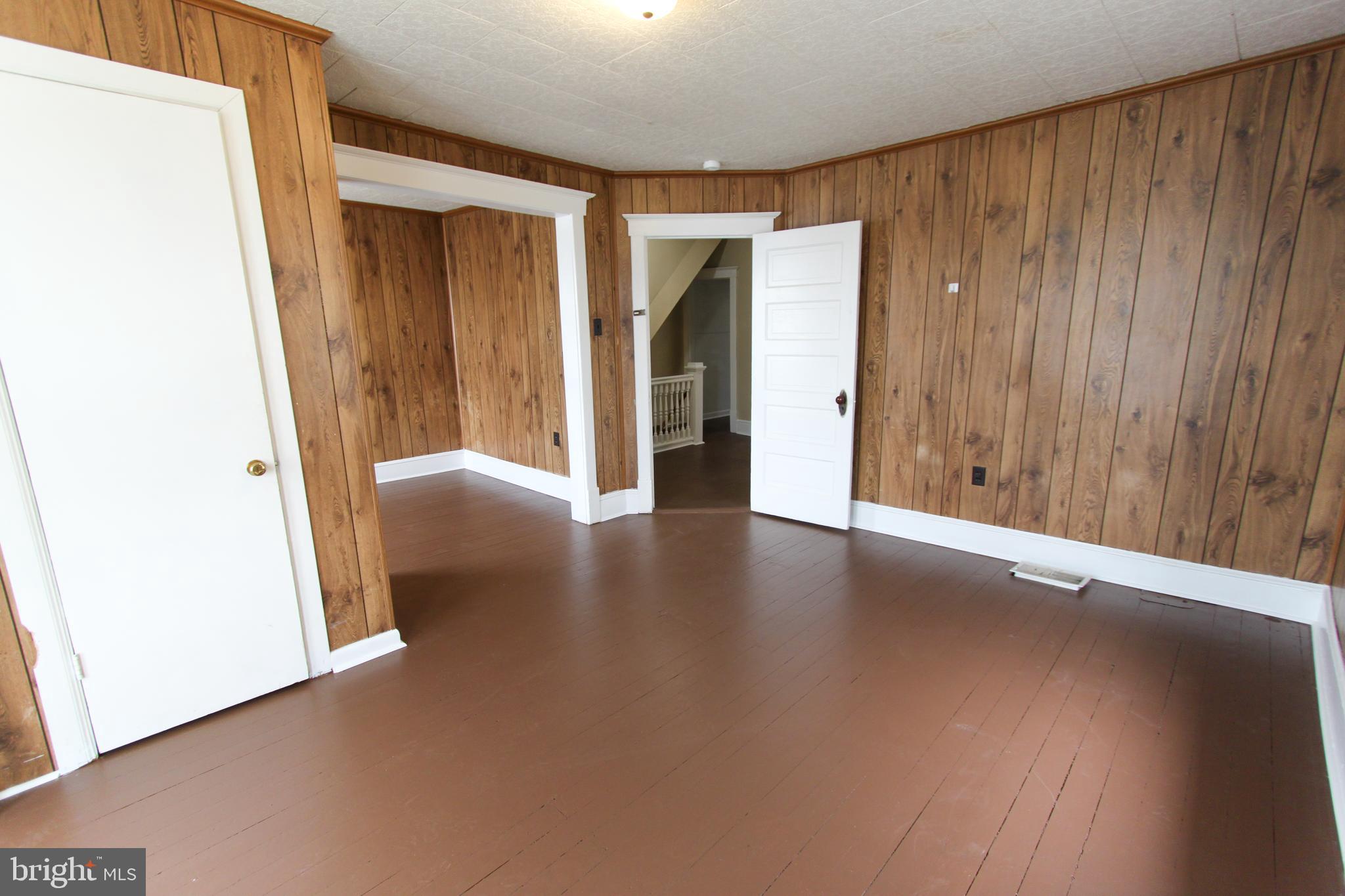 CITY OF MARTINSBURG - Residential Lease