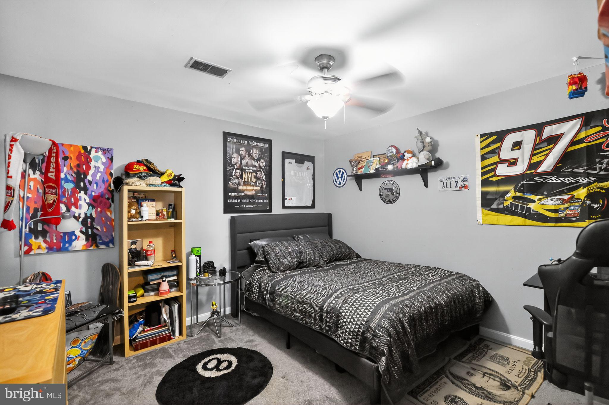 LAKECREST - Residential