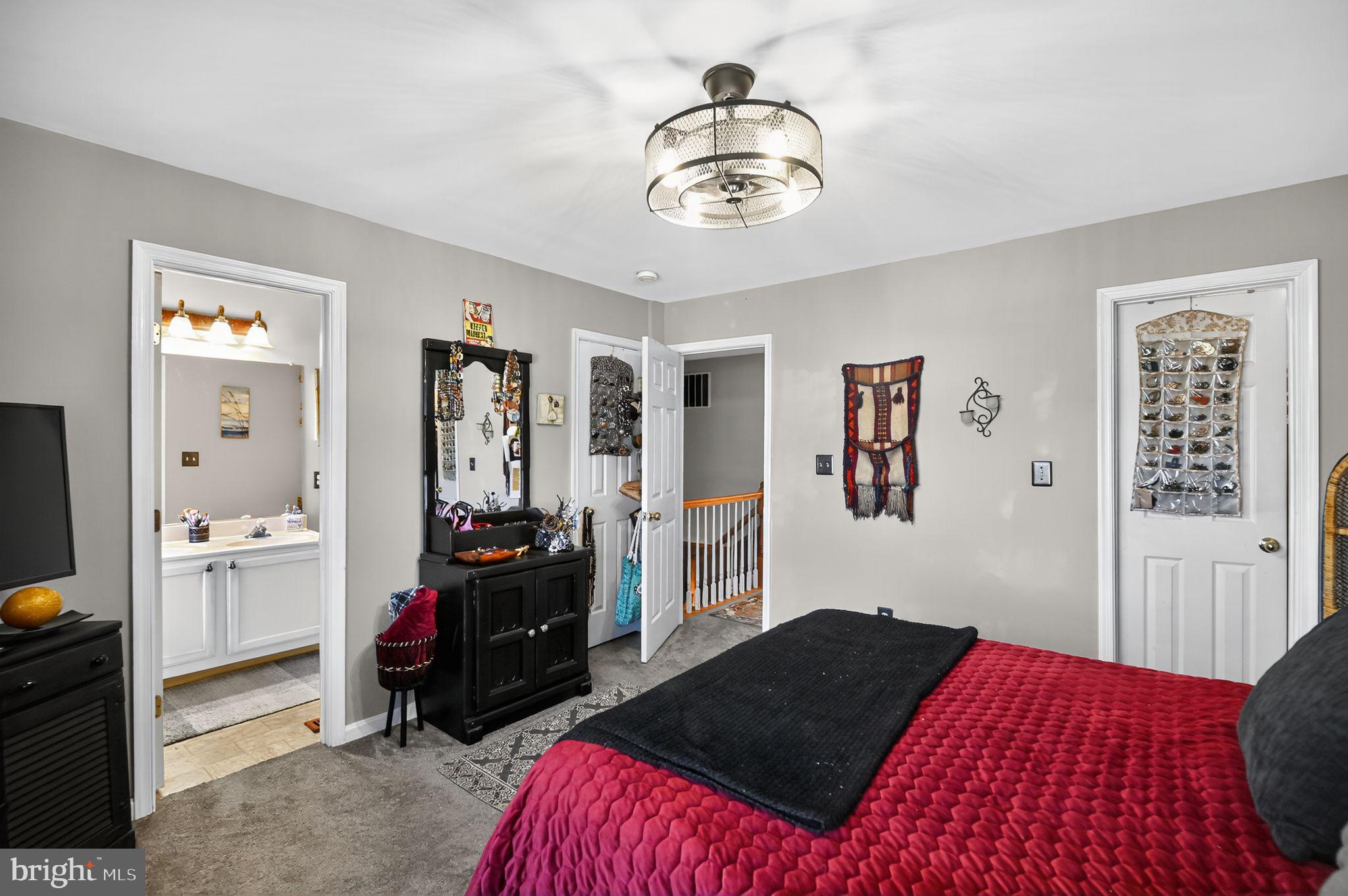 LAKECREST - Residential