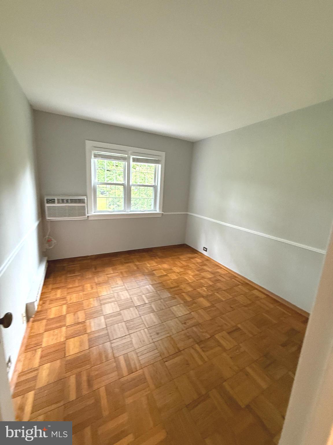 PARKFAIRFAX - Residential Lease