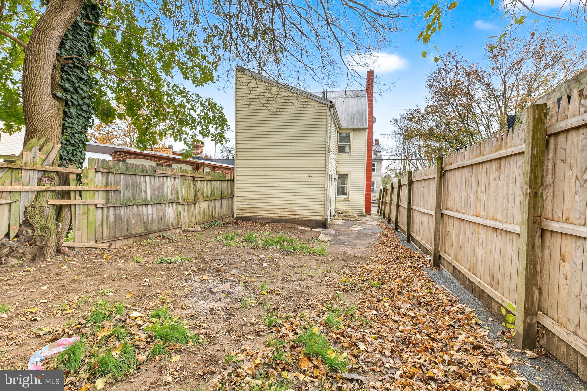 LANCASTER CITY WARD 8 - Residential