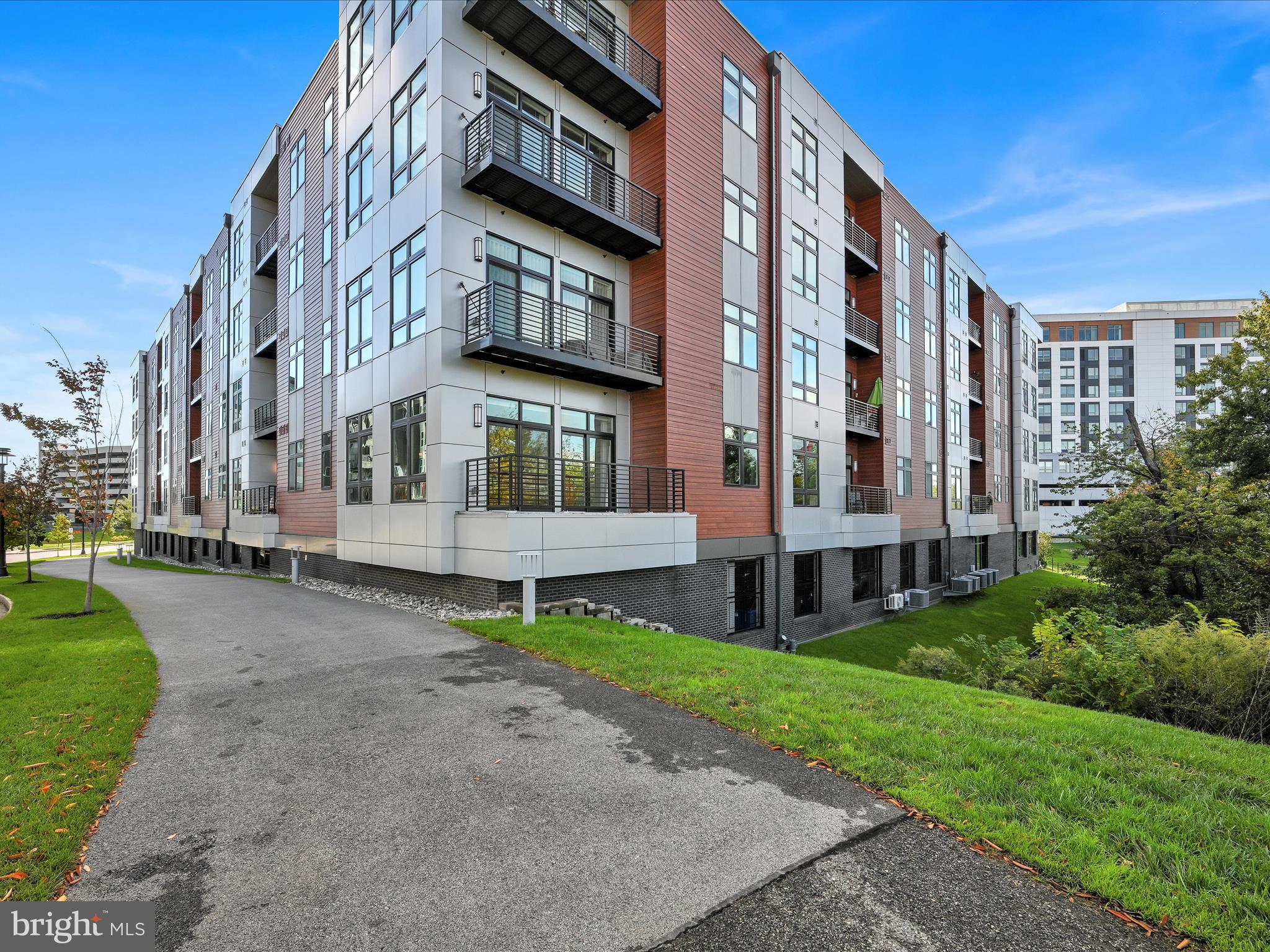 575 SOUTH CONDOS - Residential