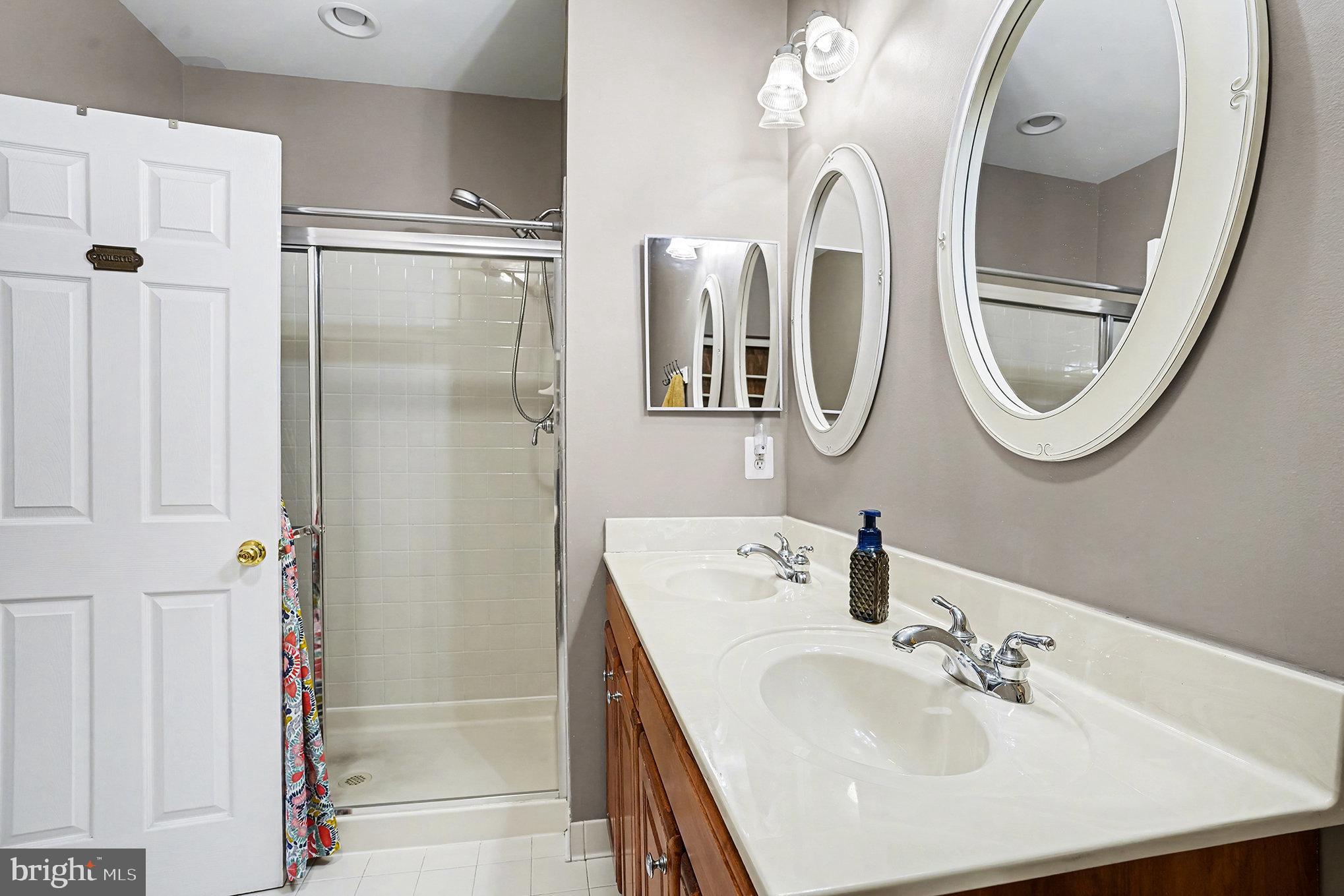 BULLE ROCK - Residential