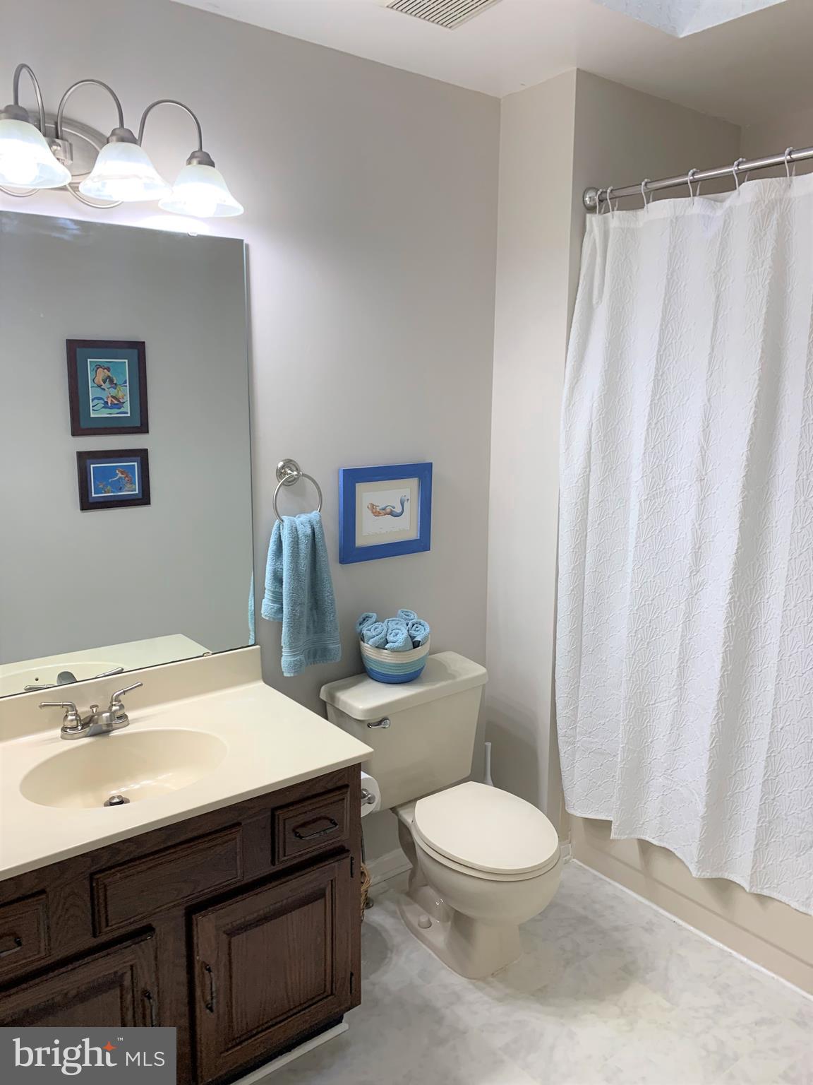 LEAVELLS CROSSING - Residential