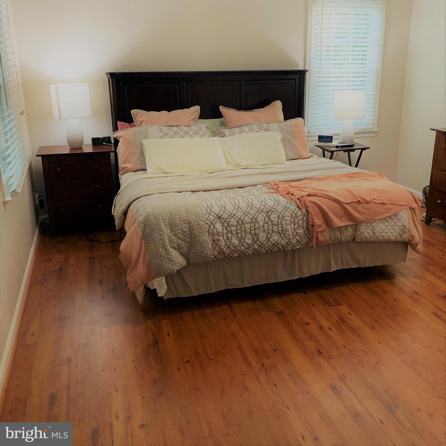 LEAVELLS CROSSING - Residential