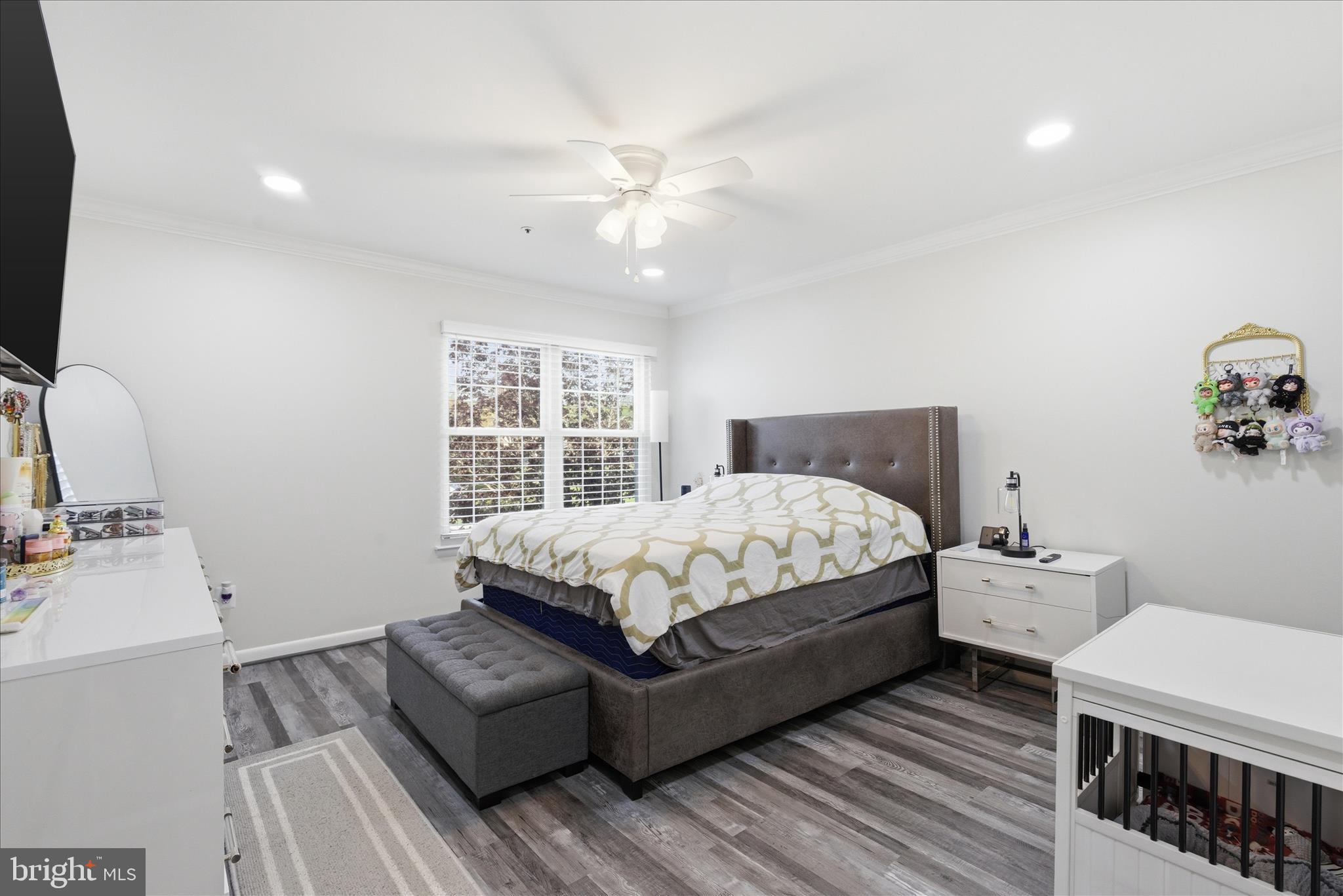 DEVON HILLS CONDO - Residential